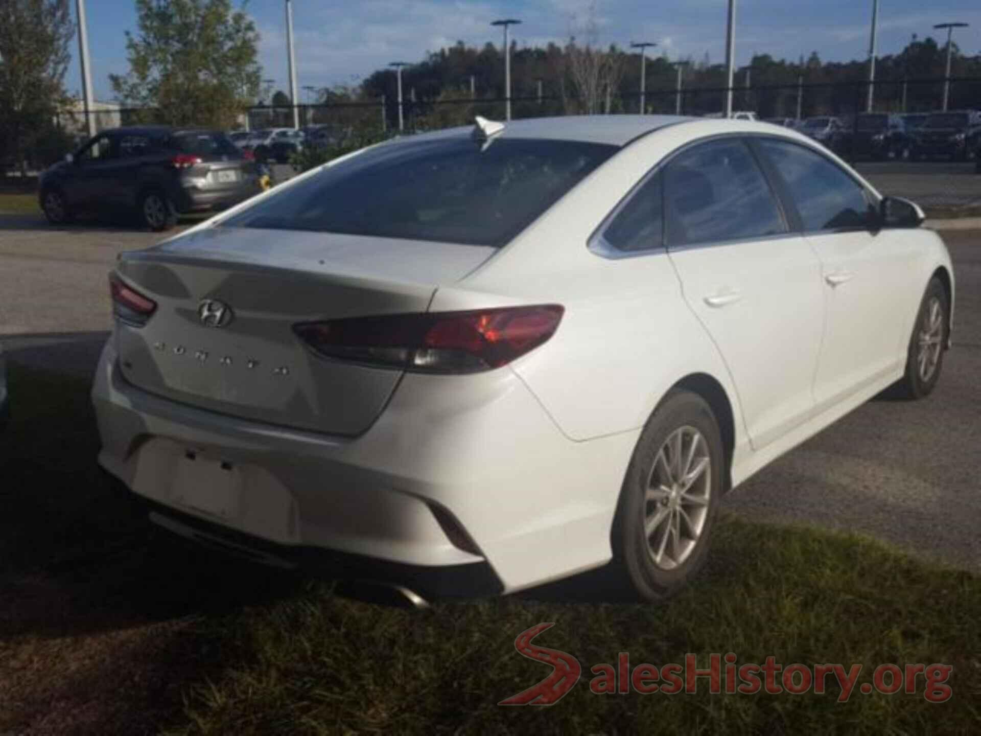 5NPE24AF8JH647440 2018 HYUNDAI SONATA