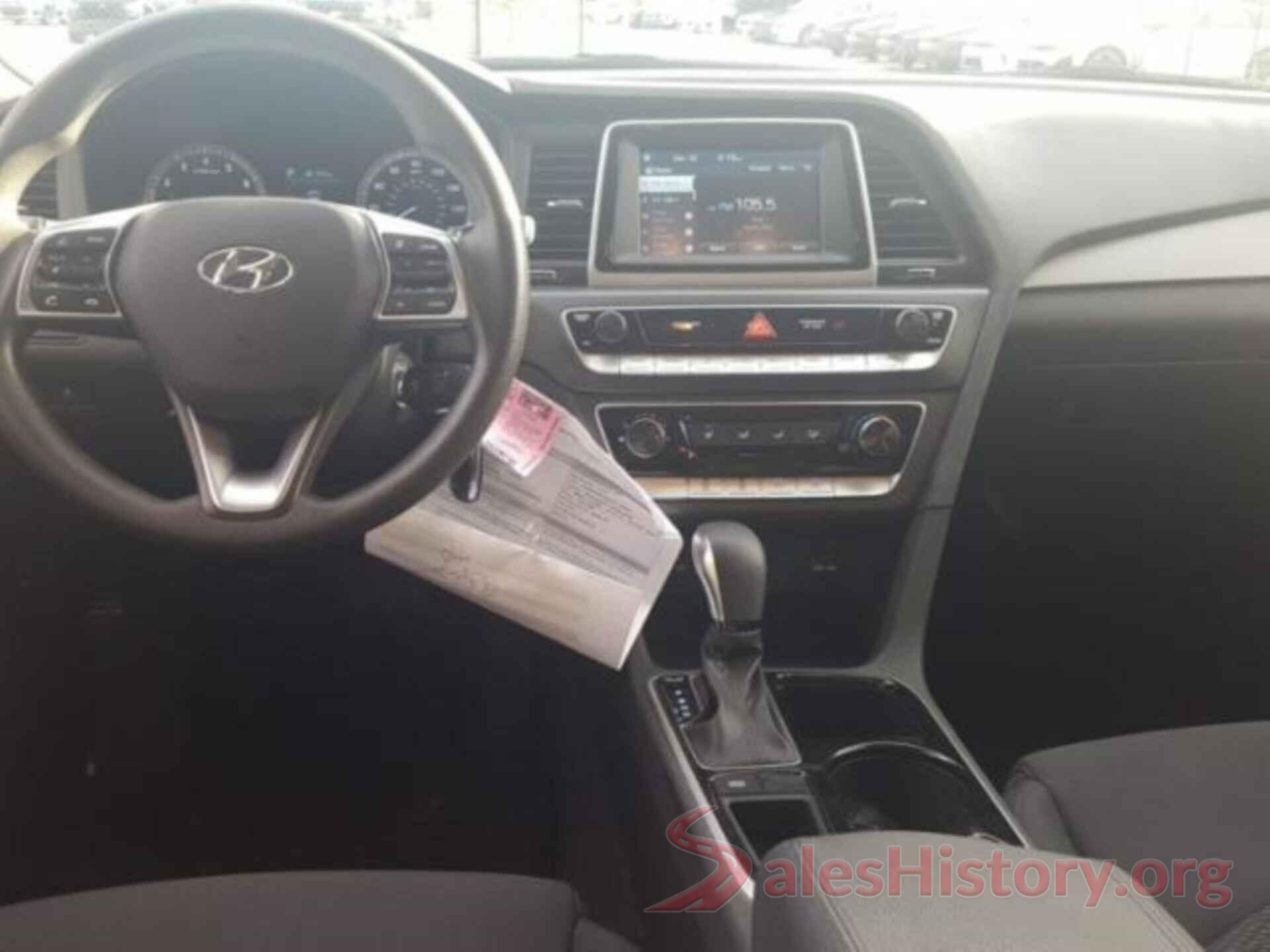 5NPE24AF8JH647440 2018 HYUNDAI SONATA