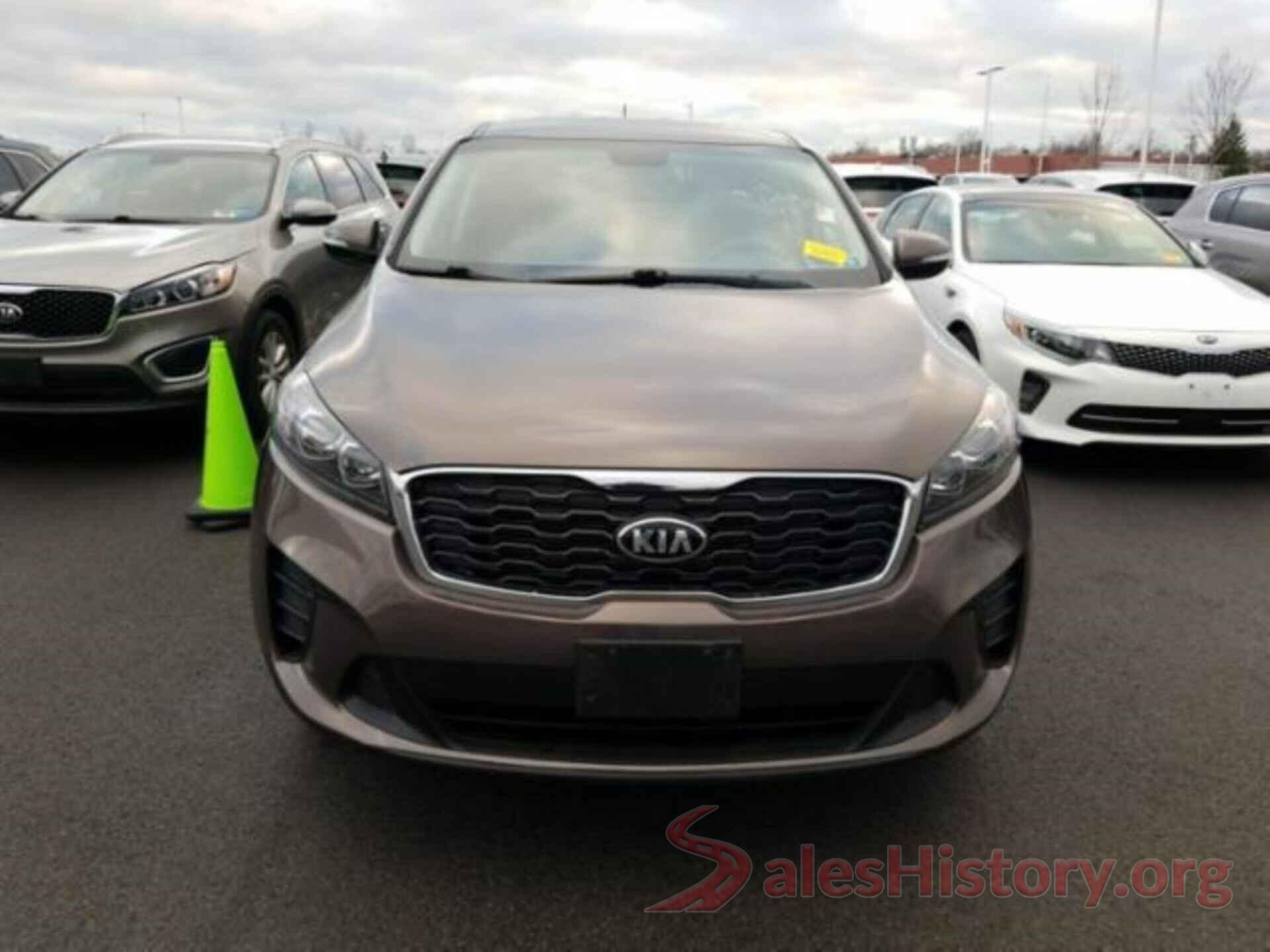 5XYPGDA31KG462641 2019 KIA SORENTO