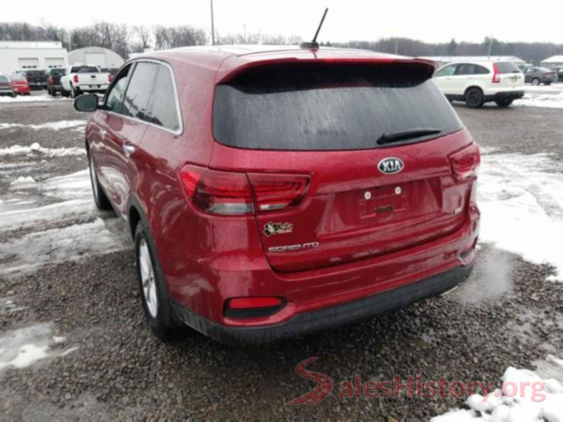 5XYPGDA33KG530082 2019 KIA SORENTO