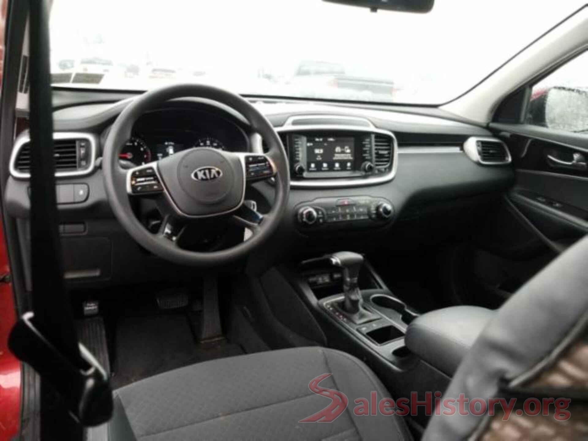 5XYPGDA33KG530082 2019 KIA SORENTO