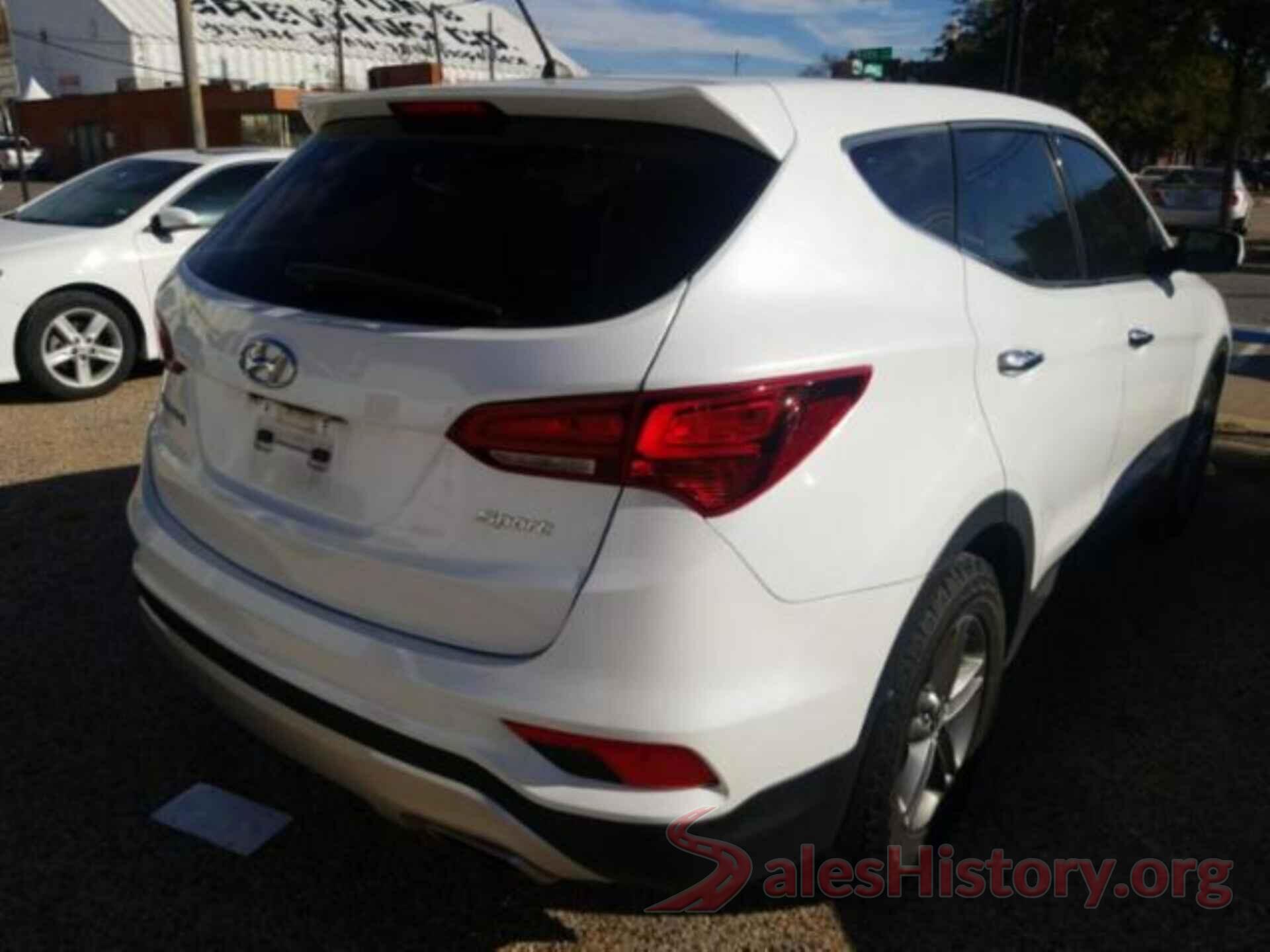 5NMZT3LB8JH075611 2018 HYUNDAI SANTA FE SPORT