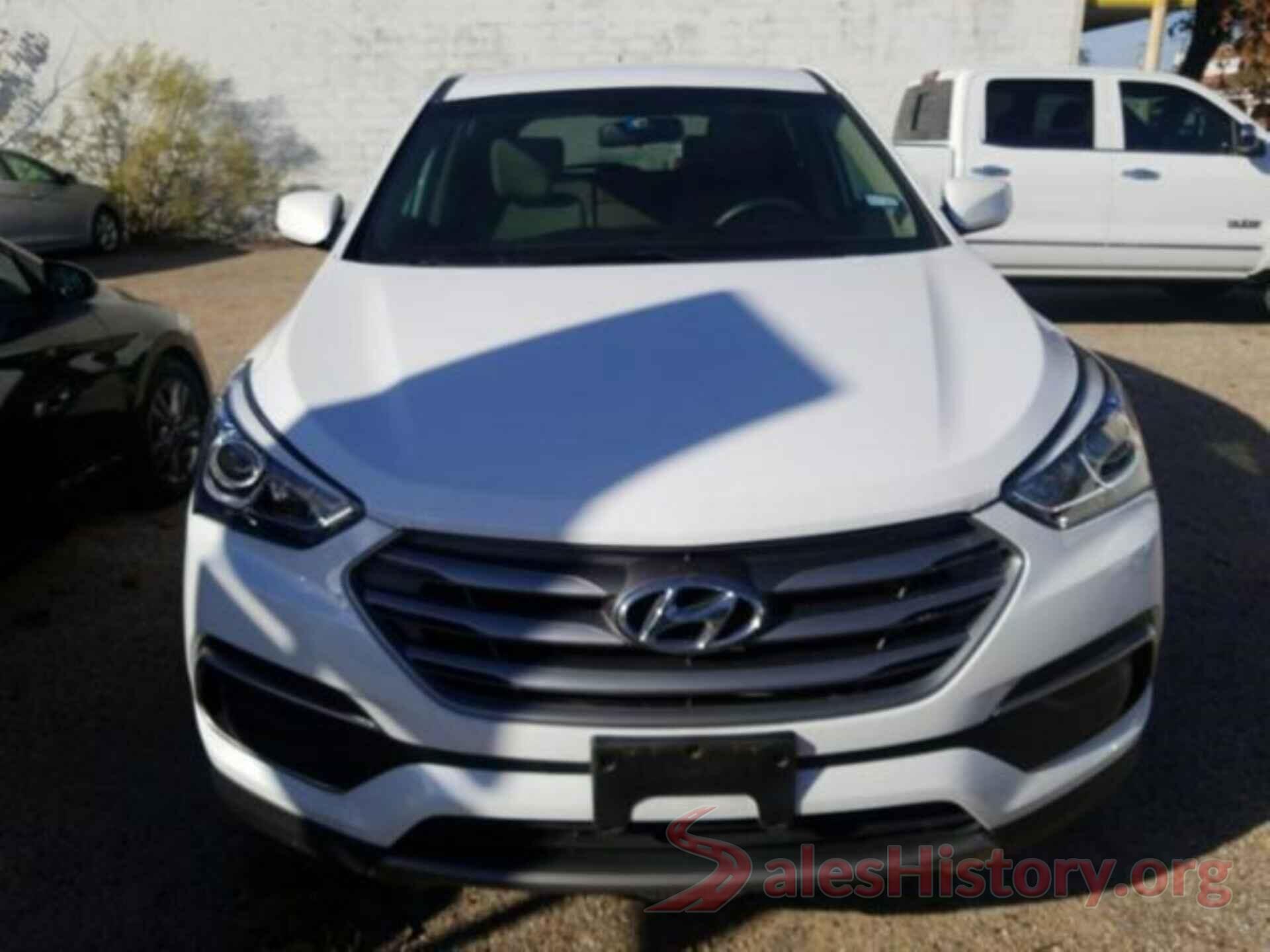 5NMZT3LB8JH075611 2018 HYUNDAI SANTA FE SPORT