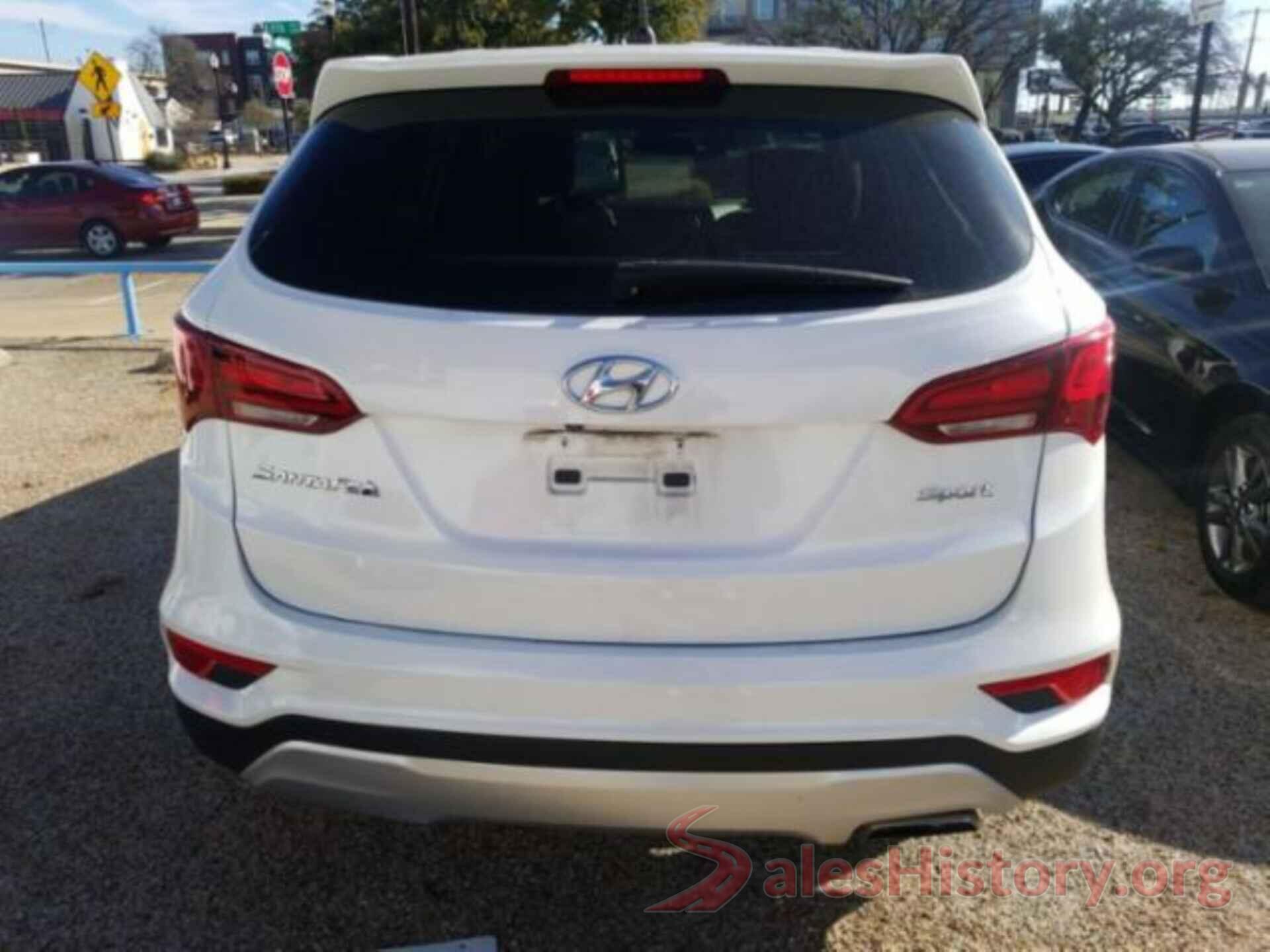 5NMZT3LB8JH075611 2018 HYUNDAI SANTA FE SPORT