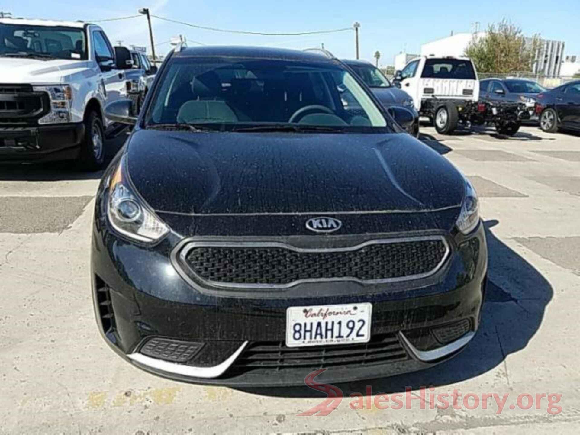 KNDCB3LC2K5240347 2019 KIA NIRO