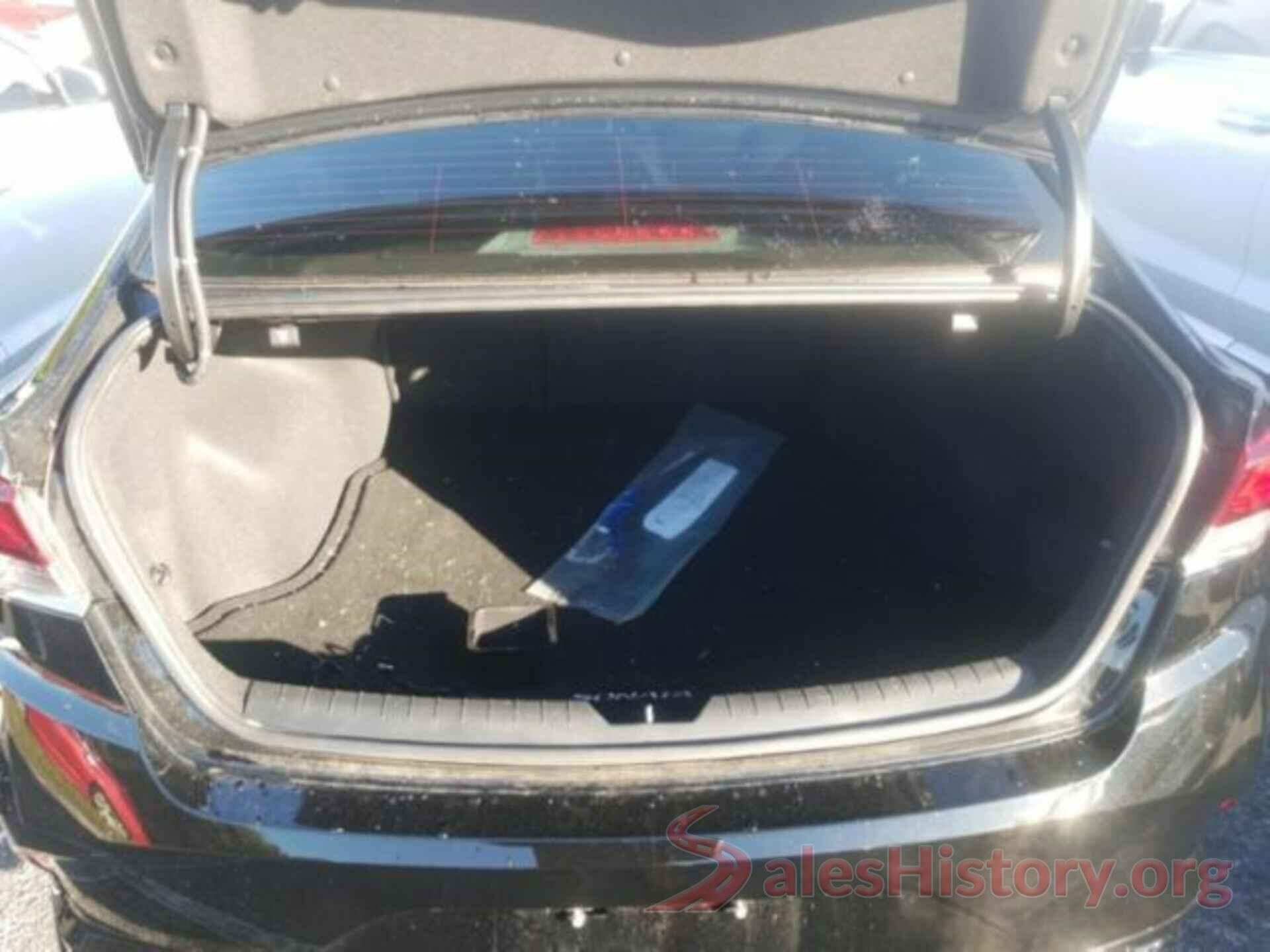 5NPE34AF2JH631313 2018 HYUNDAI SONATA