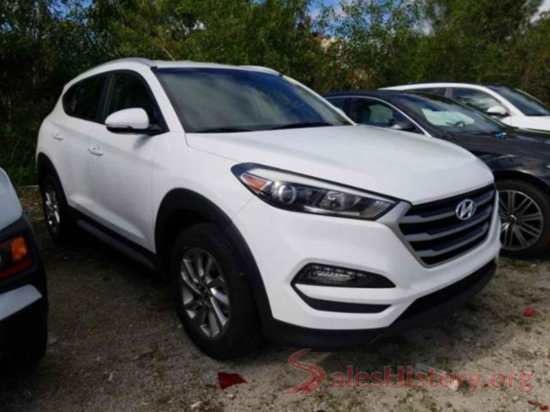 KM8J33A47JU635852 2018 HYUNDAI TUCSON