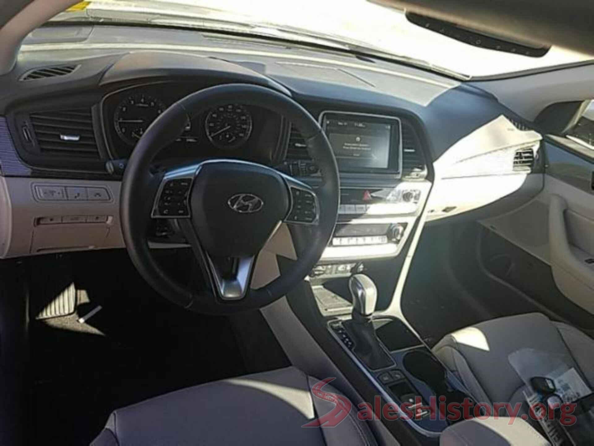 5NPE34AF9JH652692 2018 HYUNDAI SONATA