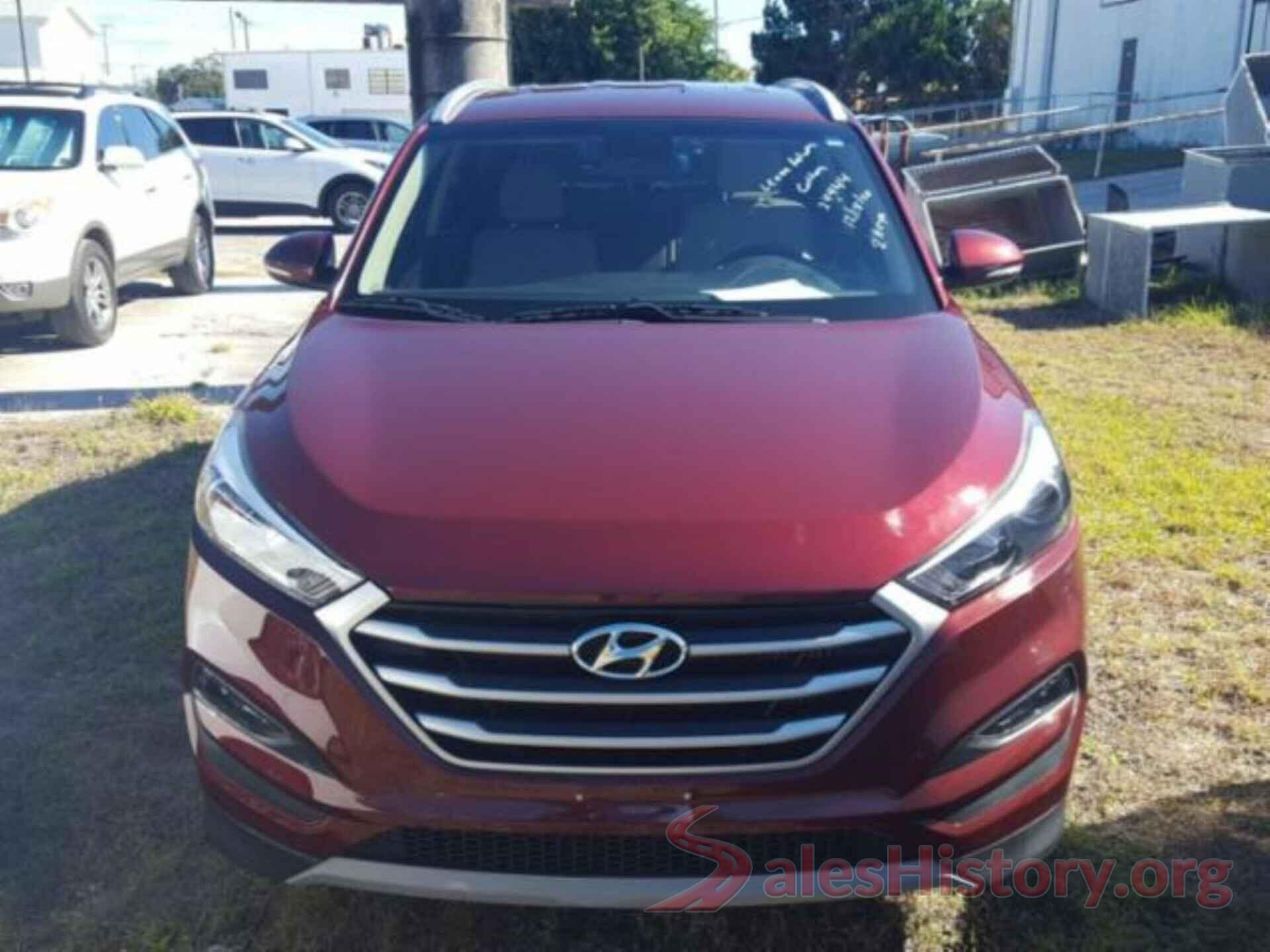 KM8J33A25HU458047 2017 HYUNDAI TUCSON