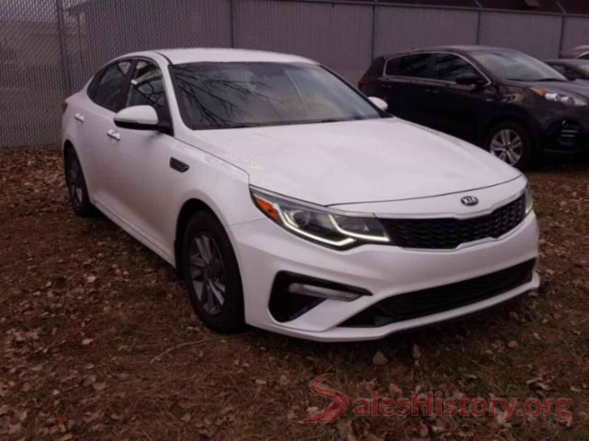 5XXGT4L35KG303540 2019 KIA OPTIMA