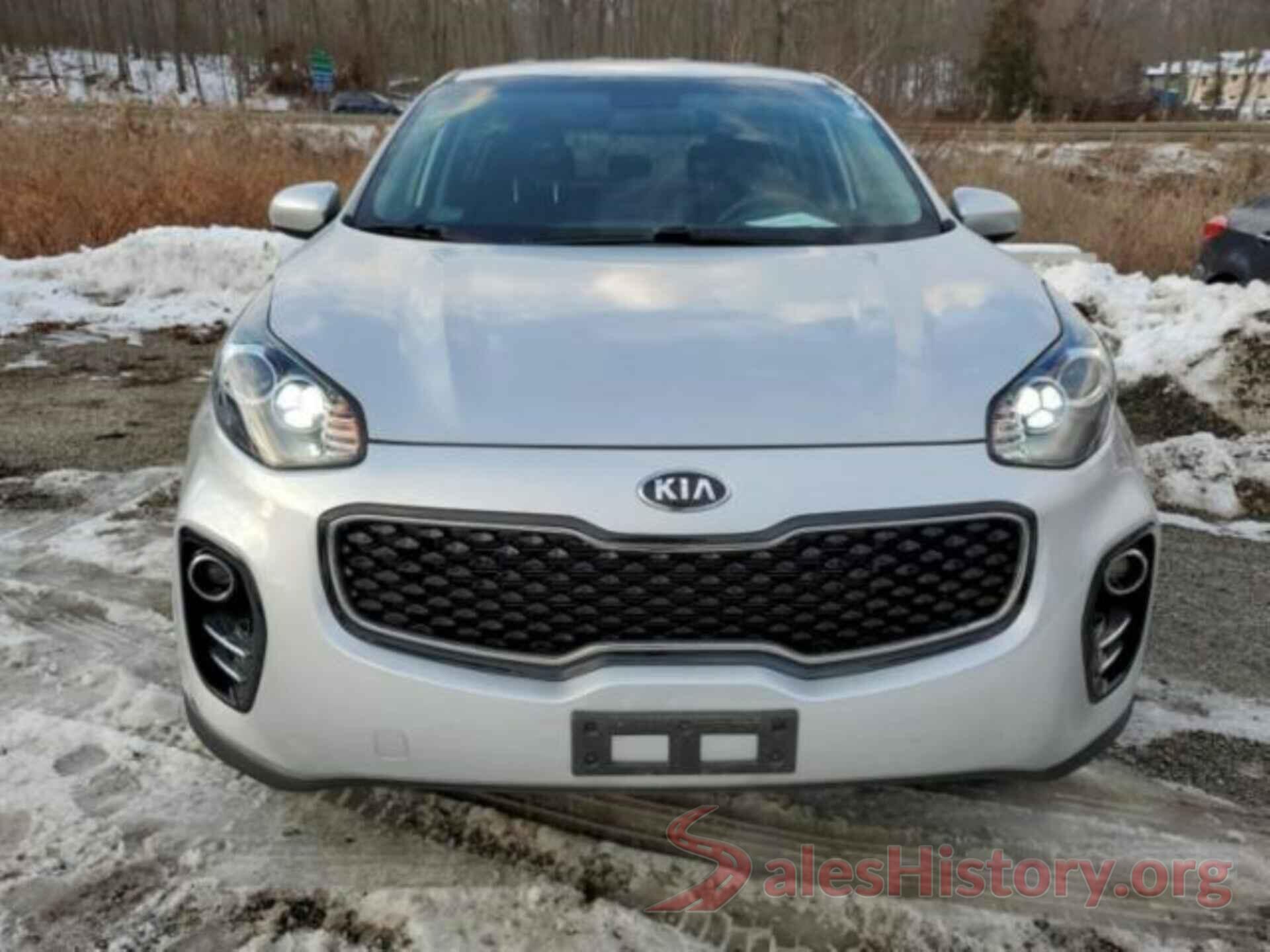 KNDPMCAC6J7446868 2018 KIA SPORTAGE