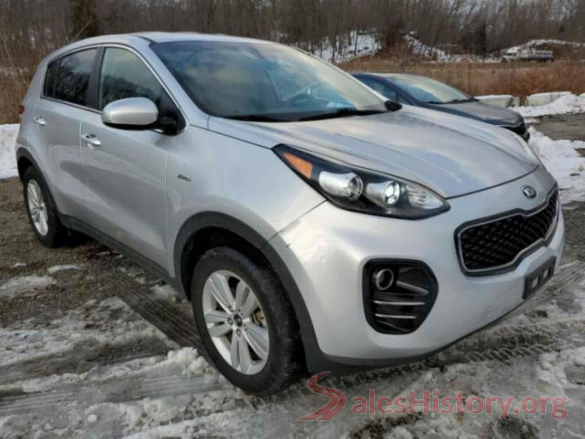 KNDPMCAC6J7446868 2018 KIA SPORTAGE