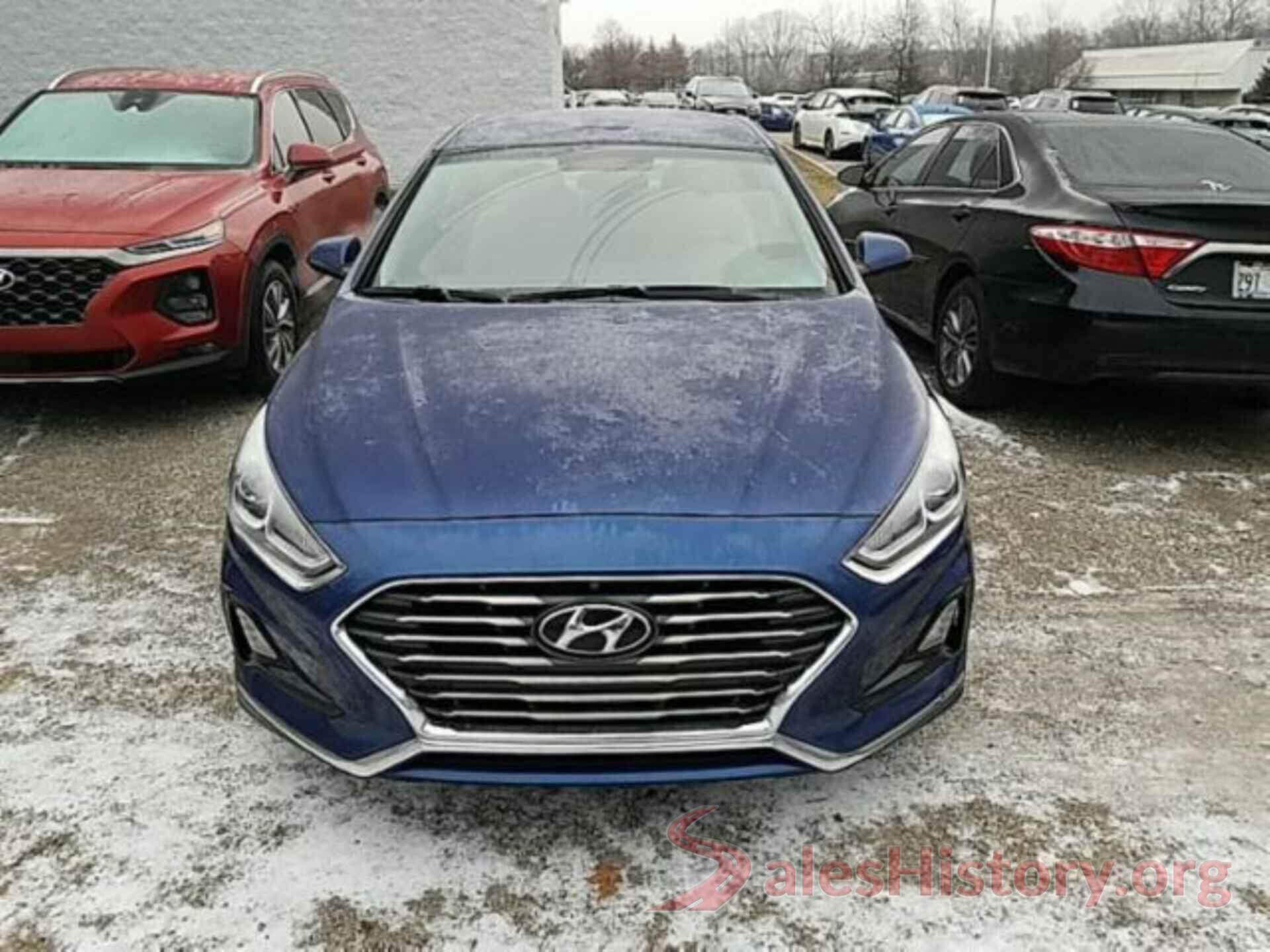 5NPE24AF0JH640563 2018 HYUNDAI SONATA