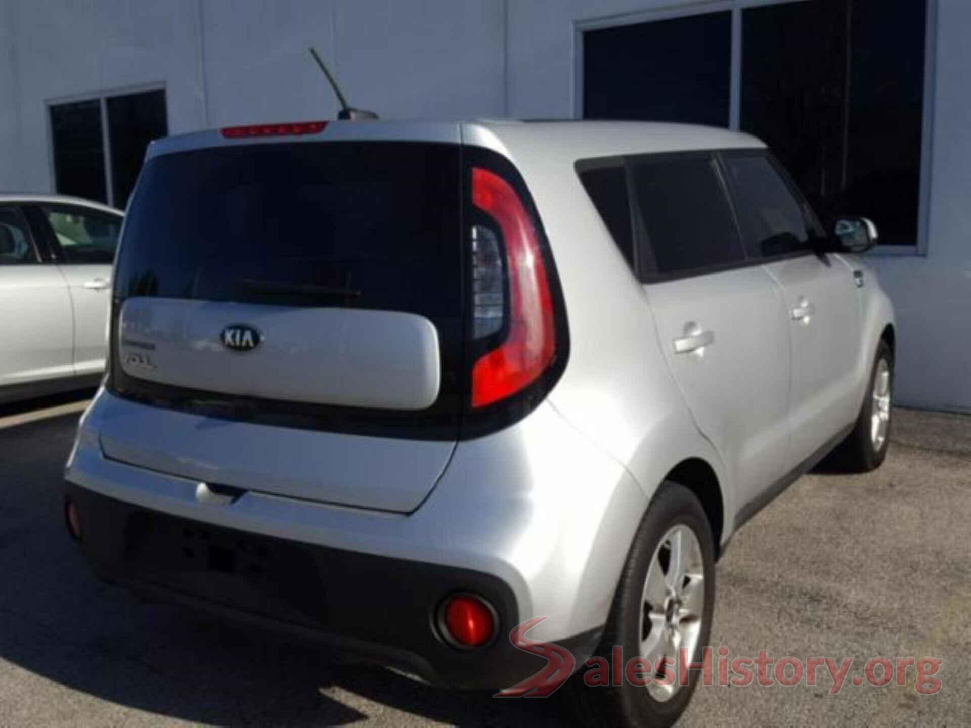 KNDJN2A29H7421042 2017 KIA SOUL