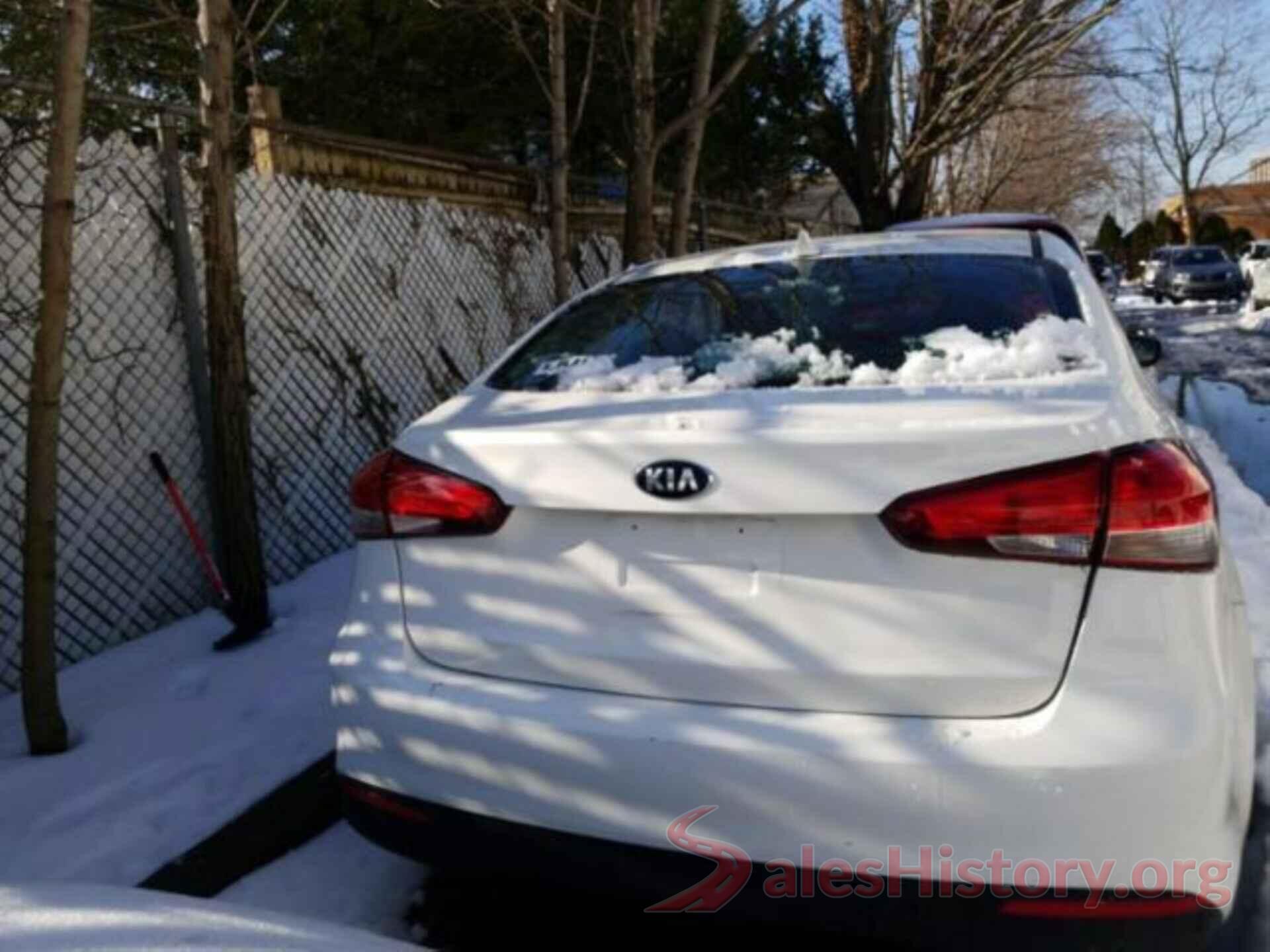 3KPFK4A71HE143422 2017 KIA FORTE