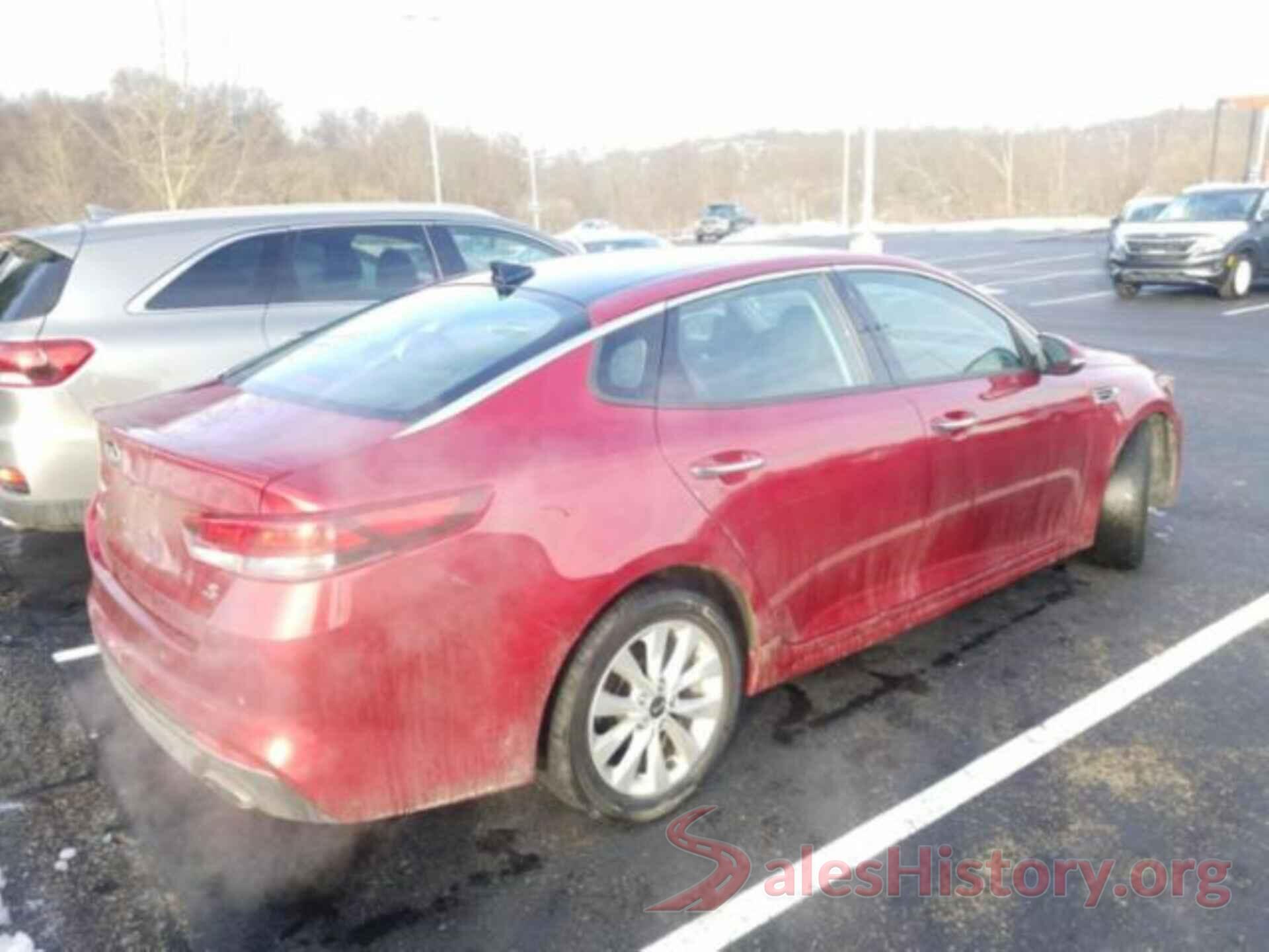 5XXGT4L33JG218811 2018 KIA OPTIMA