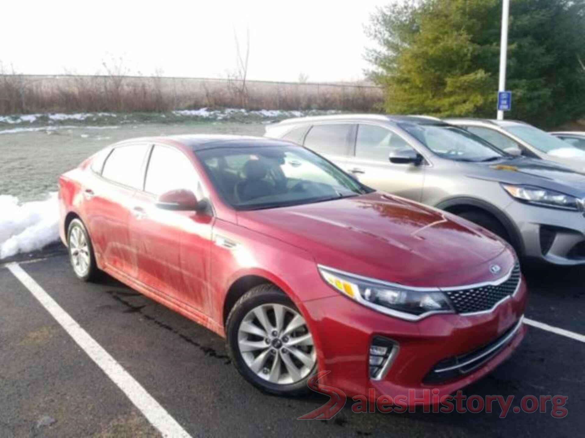 5XXGT4L33JG218811 2018 KIA OPTIMA