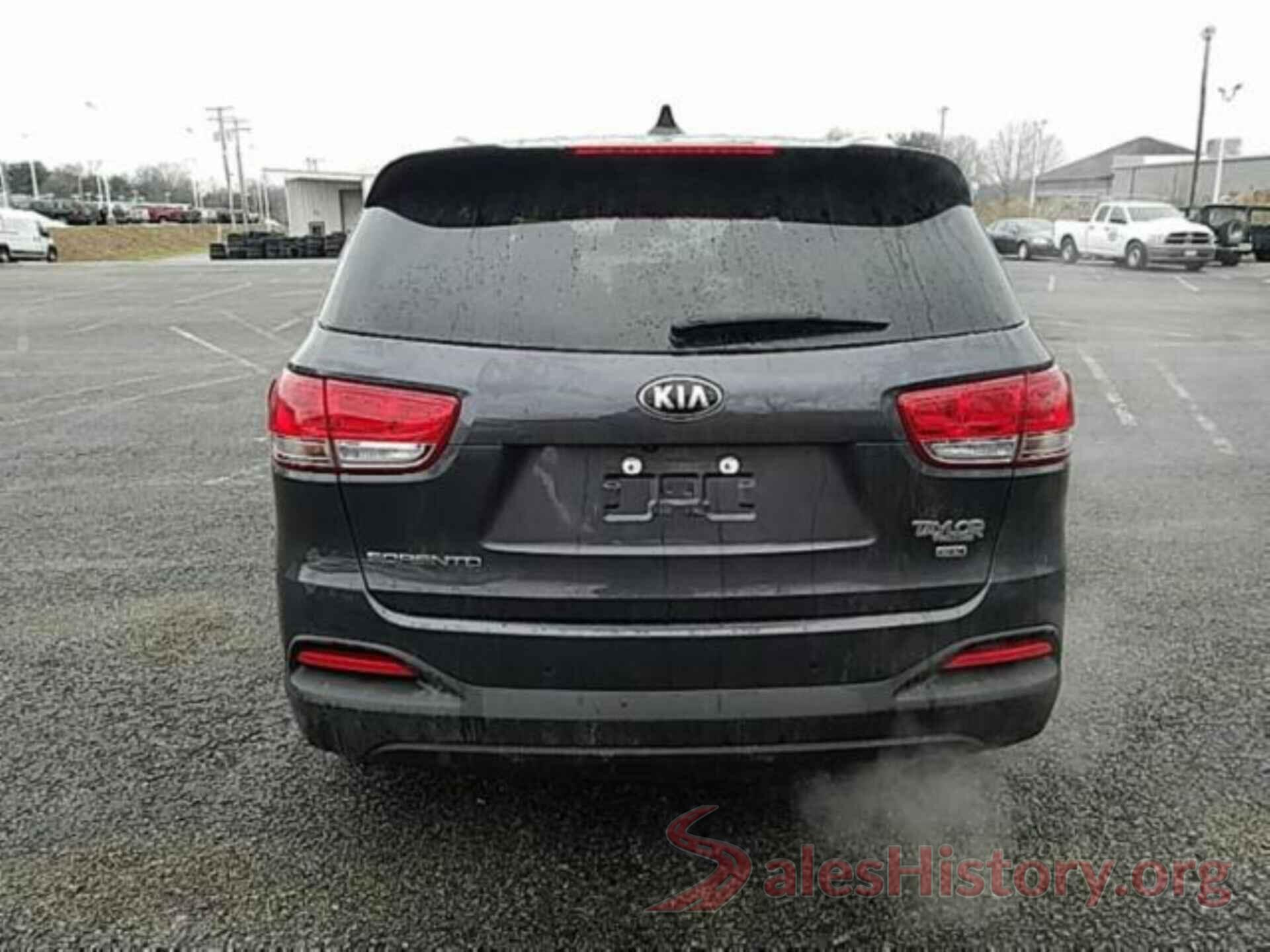 5XYPG4A34HG283082 2017 KIA SORENTO