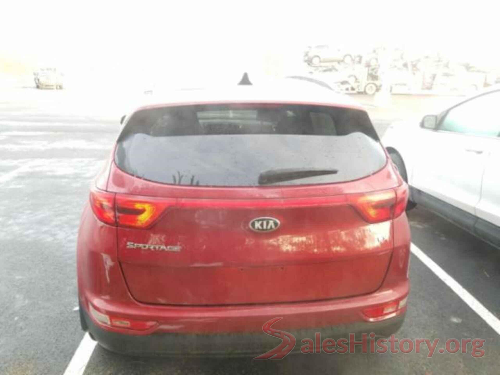 KNDPNCAC8J7399680 2018 KIA SPORTAGE