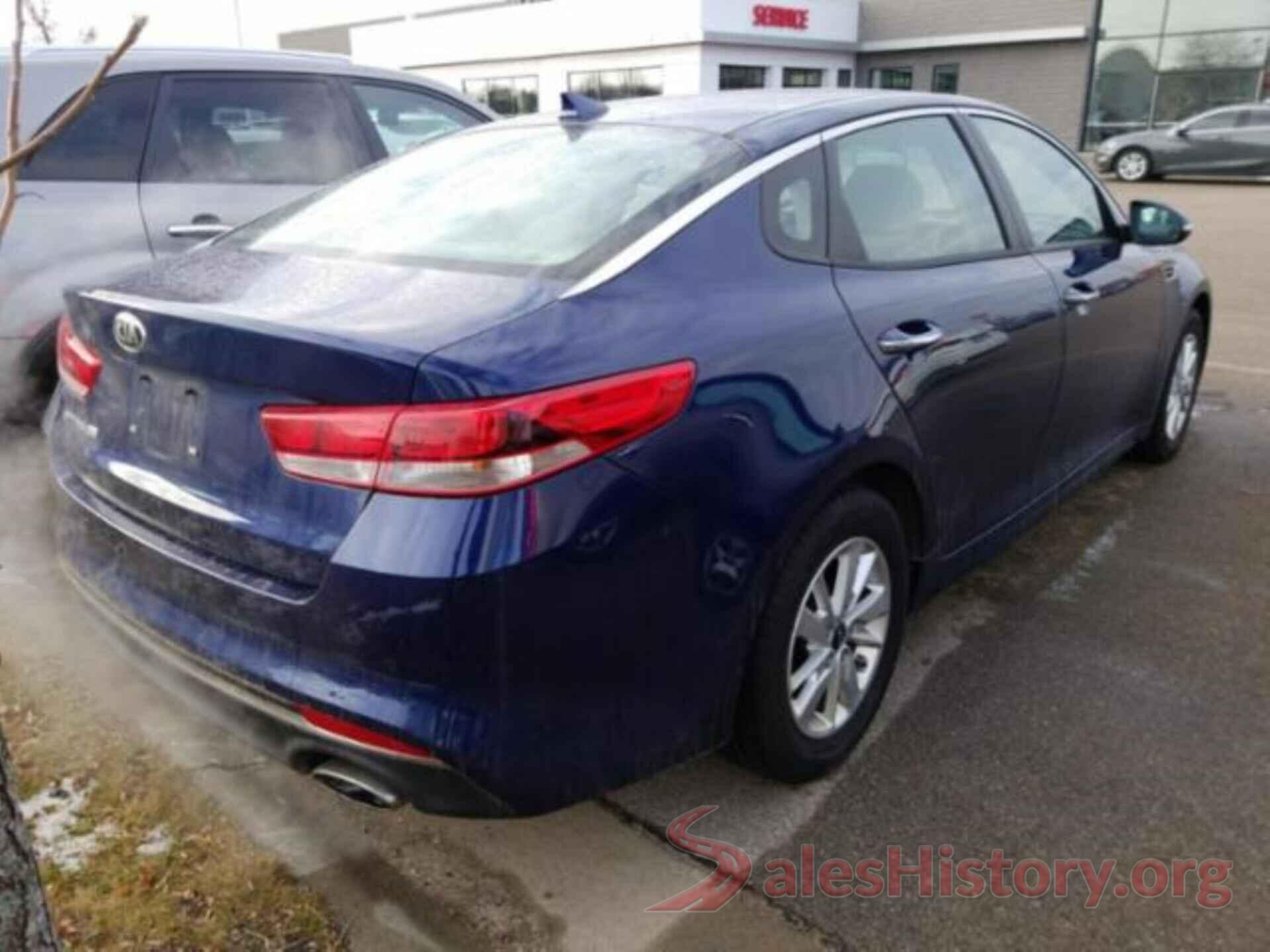 5XXGT4L31JG193715 2018 KIA OPTIMA