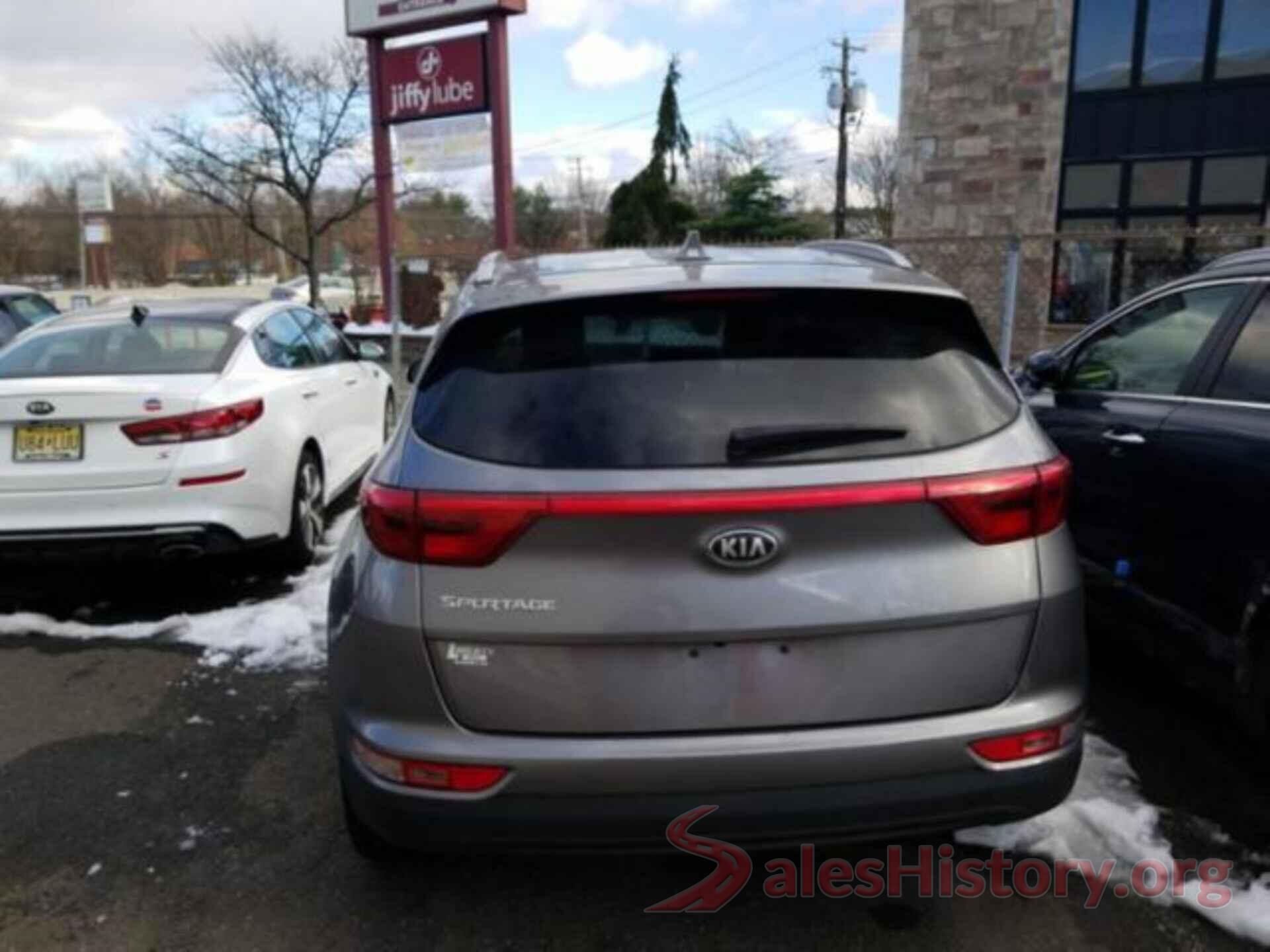 KNDPMCACXJ7414098 2018 KIA SPORTAGE