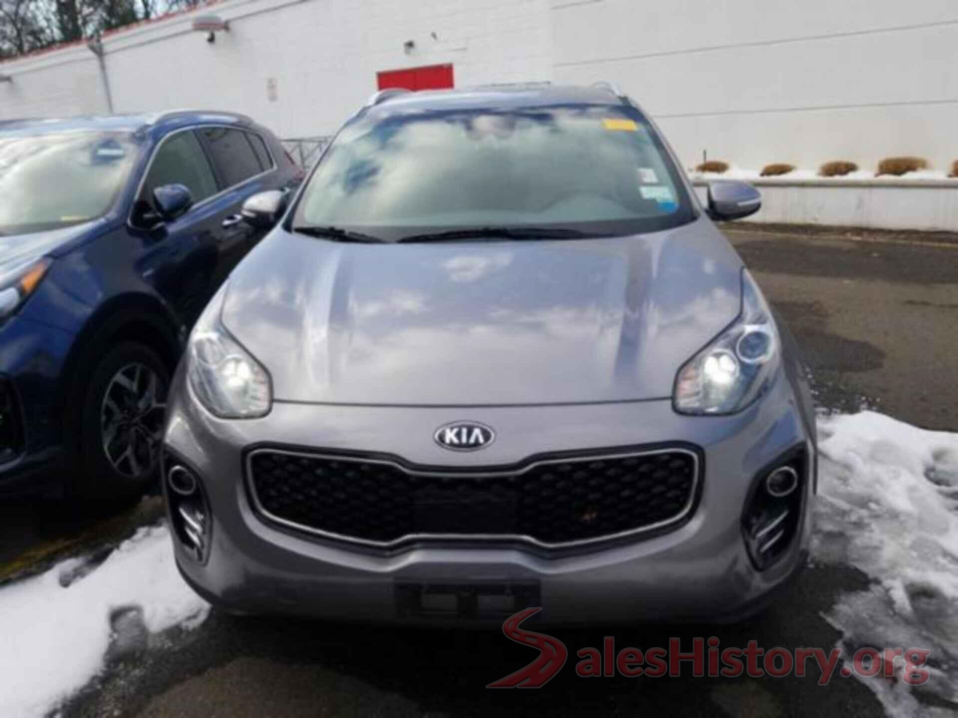 KNDPMCACXJ7414098 2018 KIA SPORTAGE