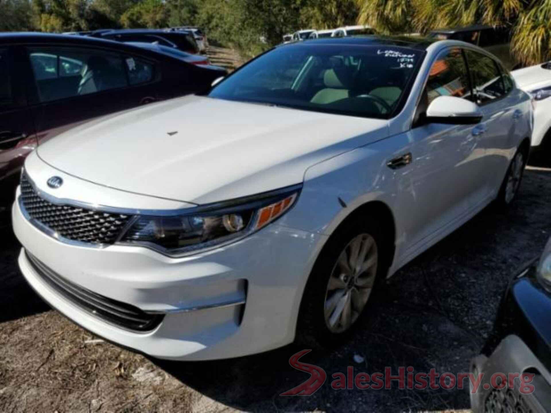 5XXGU4L38JG203332 2018 KIA OPTIMA