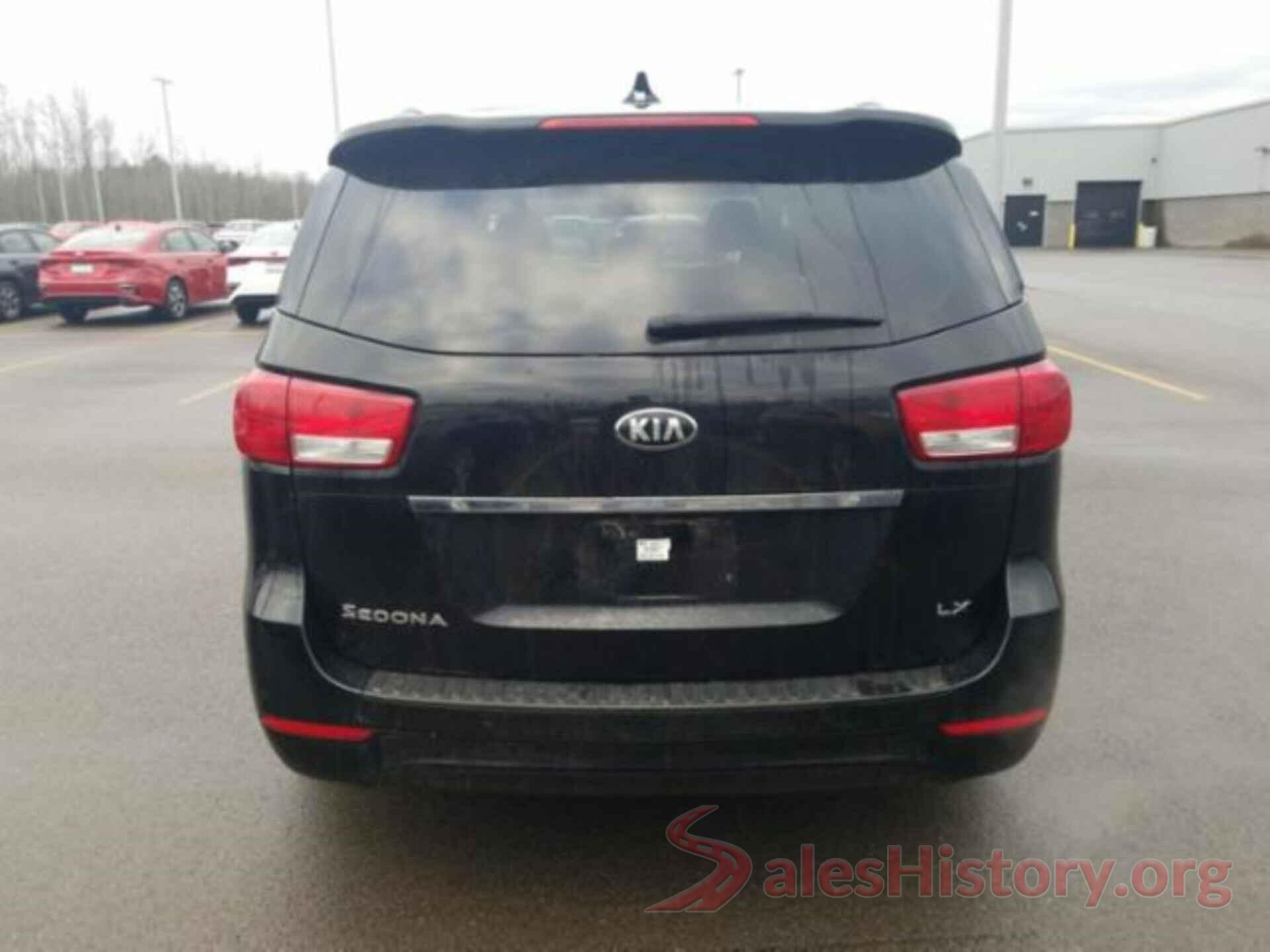 KNDMB5C16H6330148 2017 KIA SEDONA