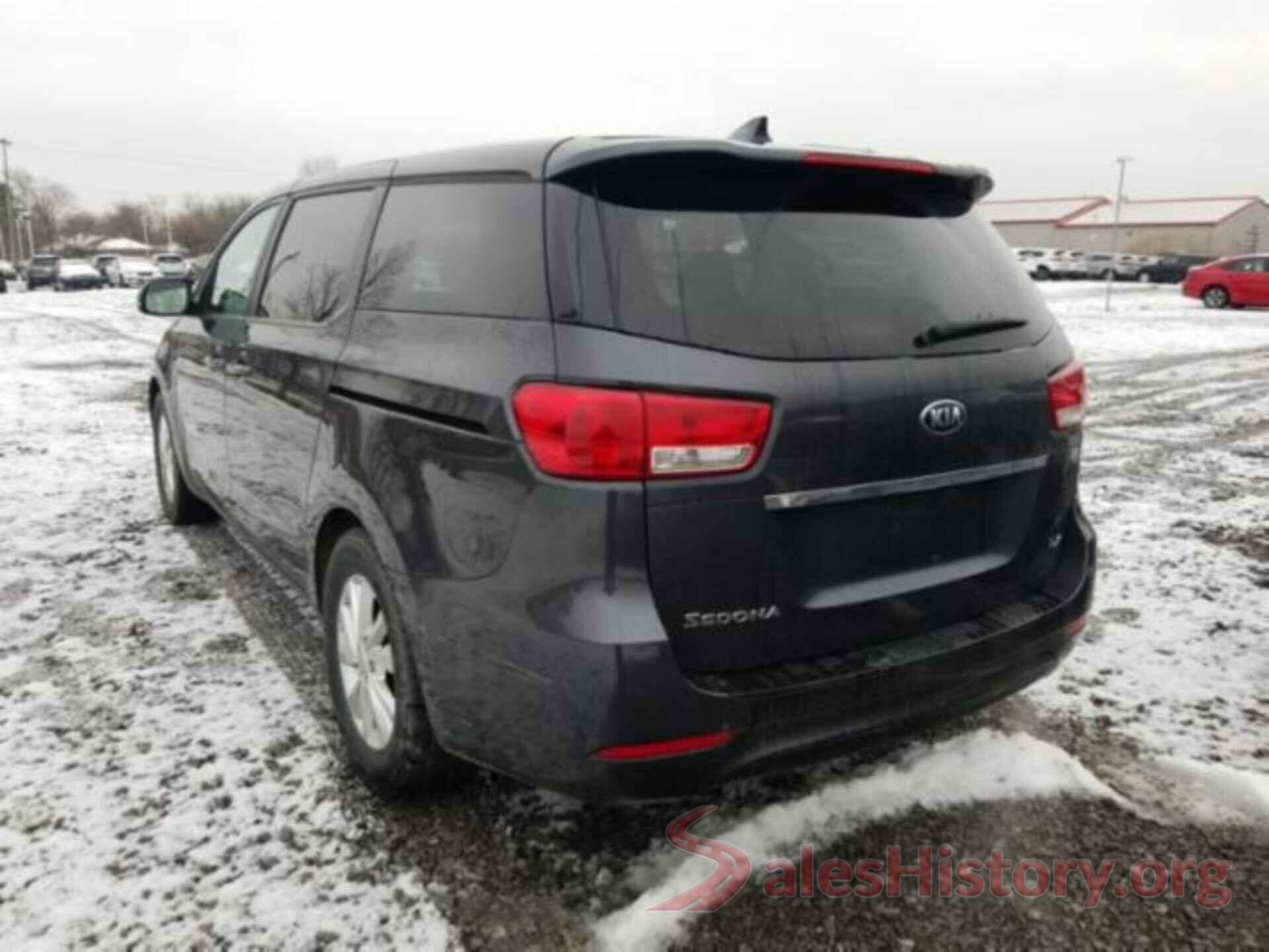 KNDMB5C1XJ6382856 2018 KIA SEDONA