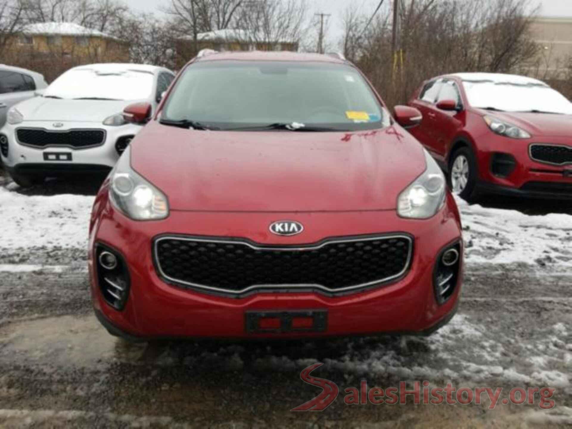 KNDPNCACXJ7369242 2018 KIA SPORTAGE