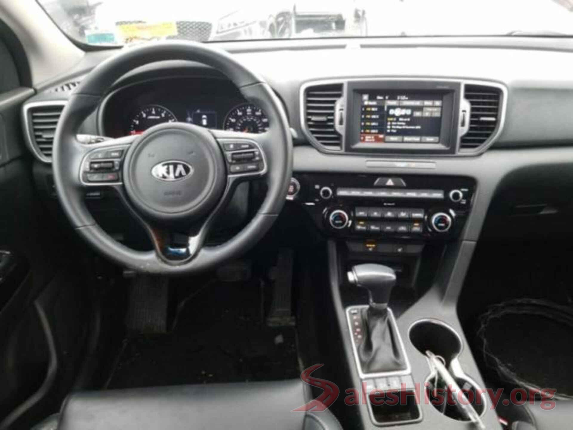 KNDPNCACXJ7369242 2018 KIA SPORTAGE