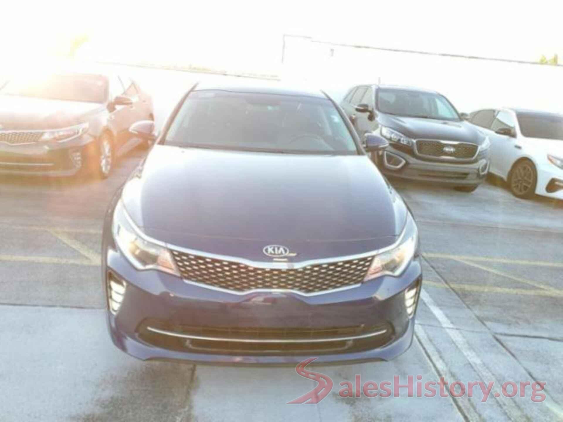 5XXGT4L31JG188918 2018 KIA OPTIMA