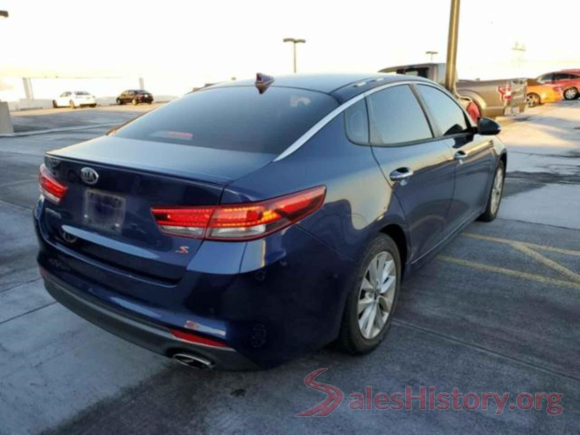 5XXGT4L31JG188918 2018 KIA OPTIMA