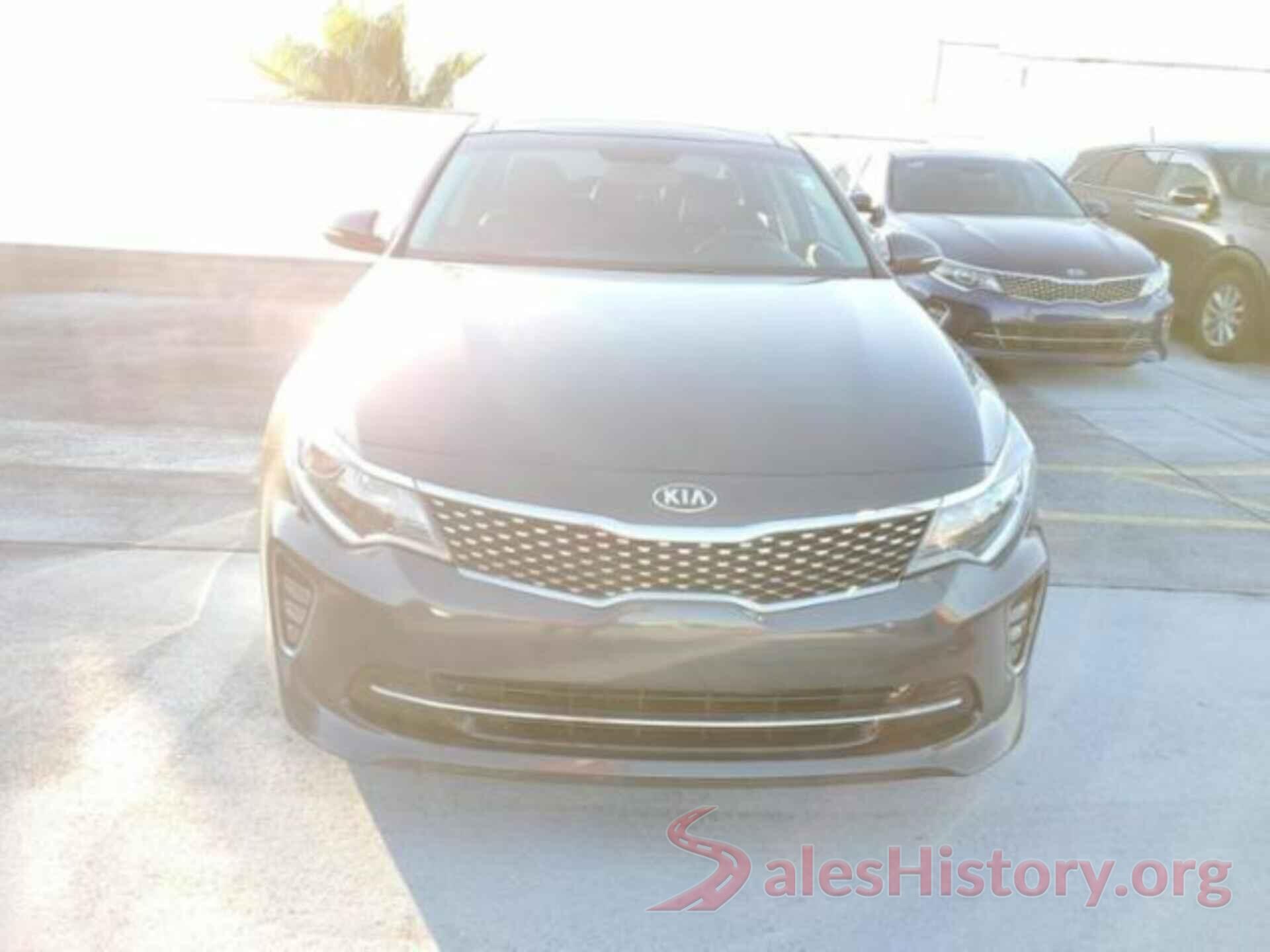 5XXGT4L32JG244803 2018 KIA OPTIMA