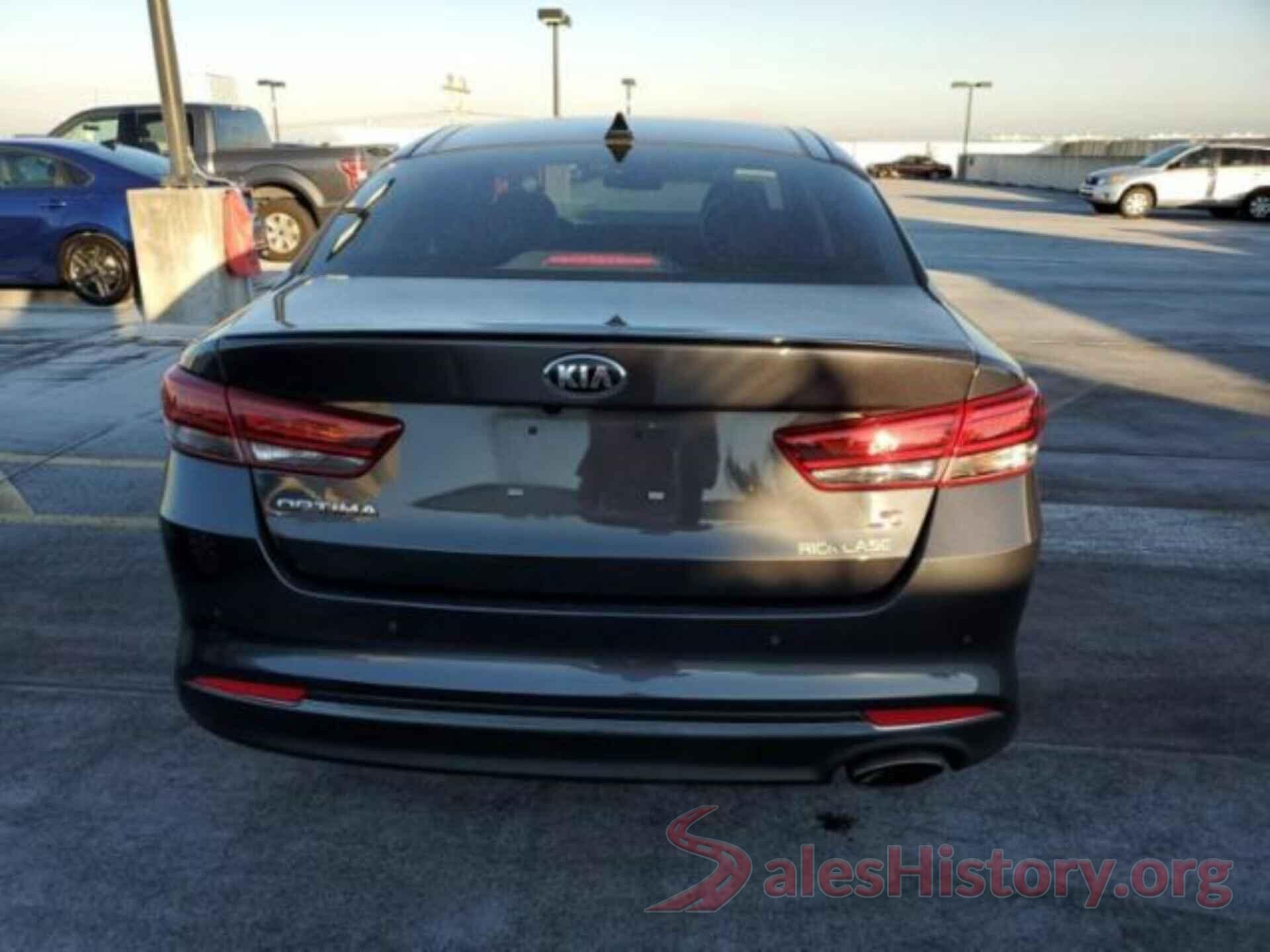 5XXGT4L32JG244803 2018 KIA OPTIMA