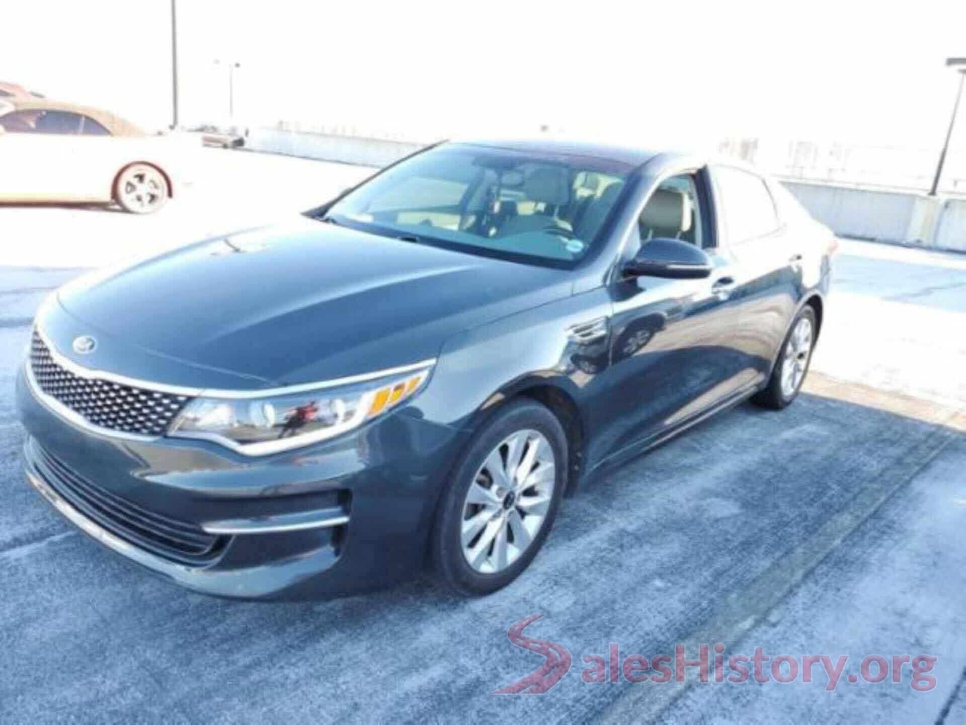 5XXGU4L35GG113368 2016 KIA OPTIMA