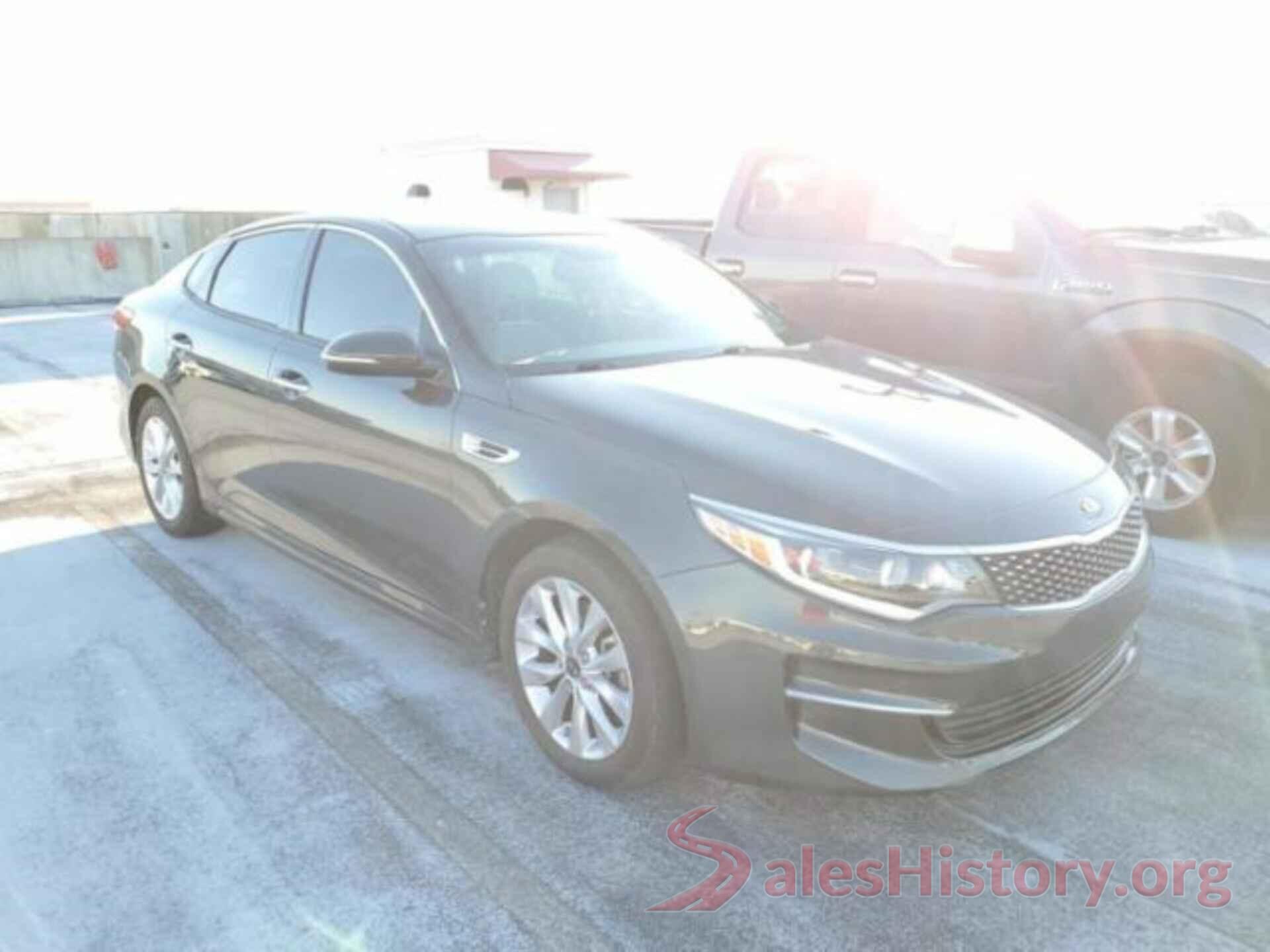 5XXGU4L35GG113368 2016 KIA OPTIMA