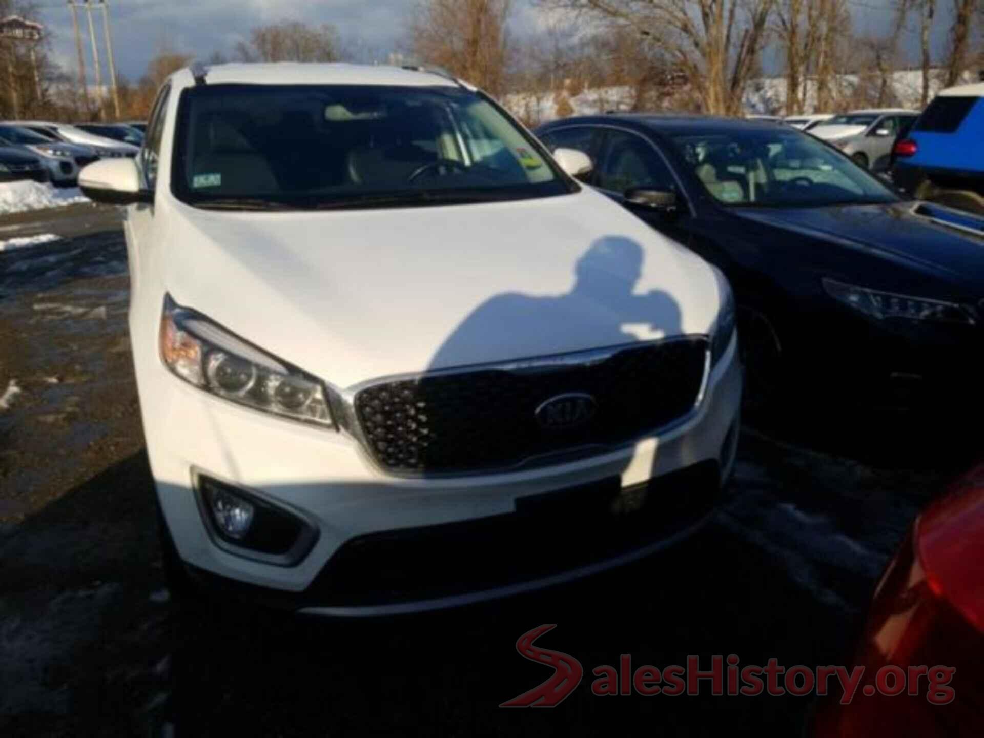 5XYPHDA55JG395880 2018 KIA SORENTO