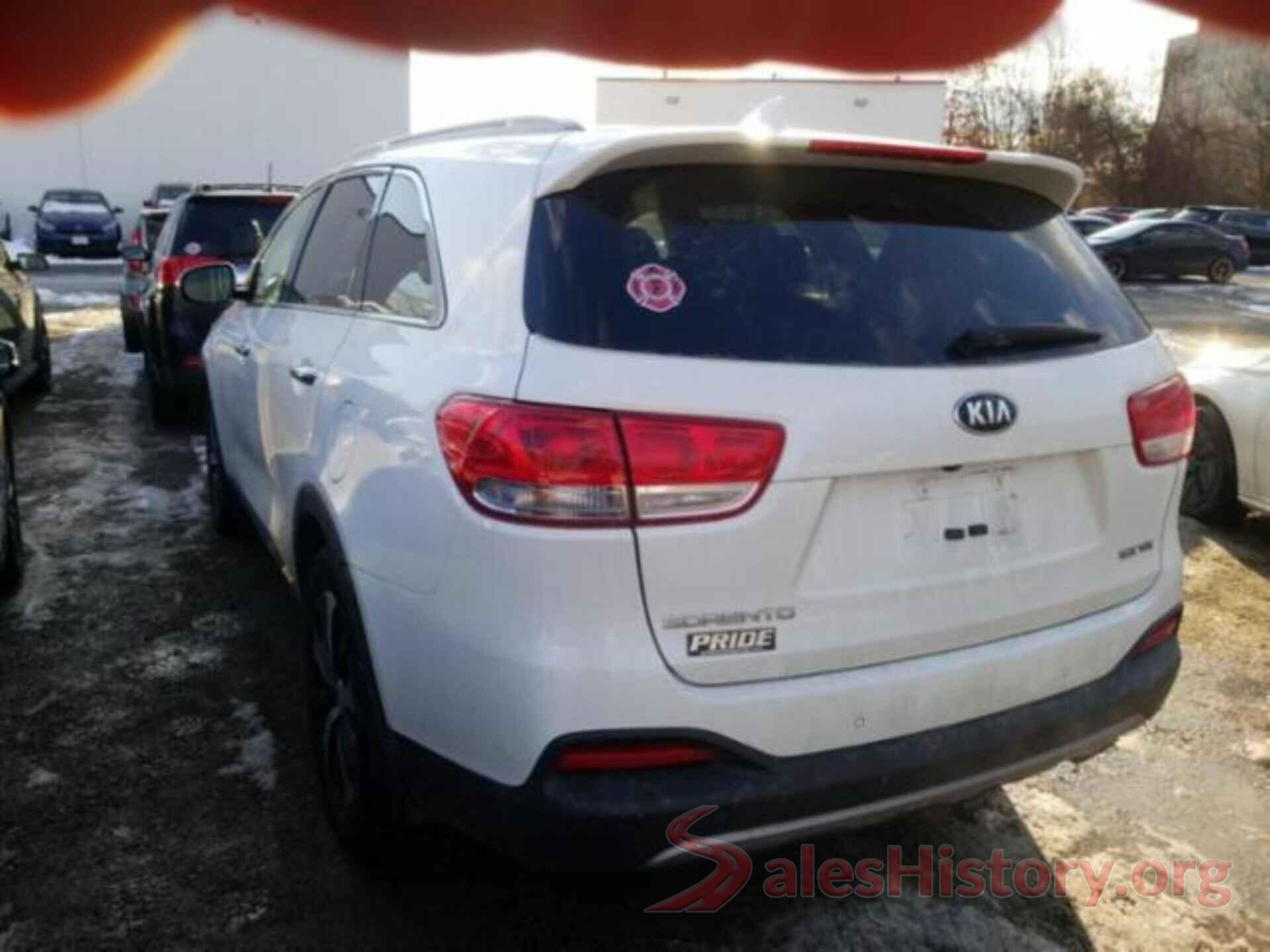 5XYPHDA55JG395880 2018 KIA SORENTO