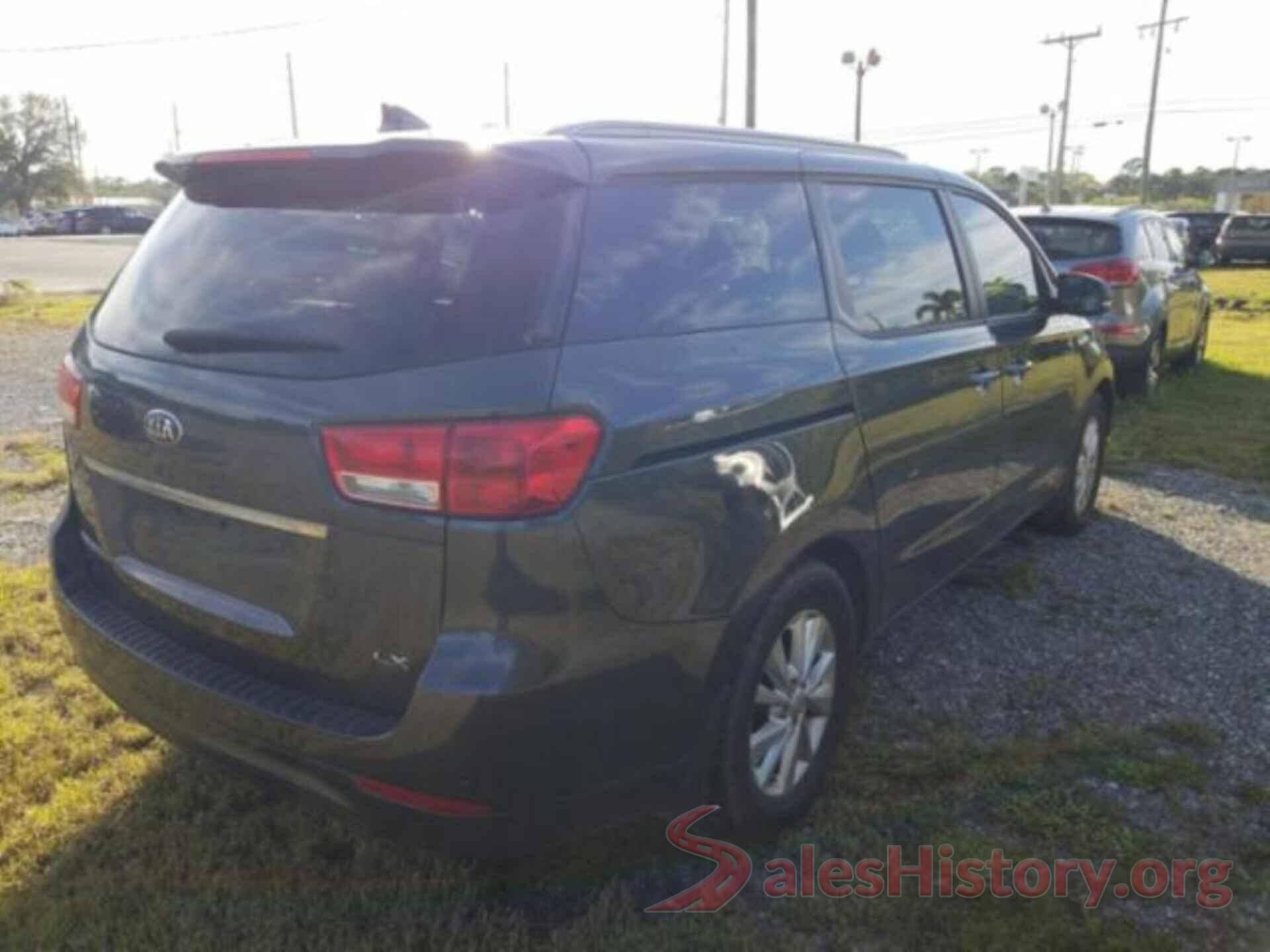 KNDMB5C19H6332041 2017 KIA SEDONA