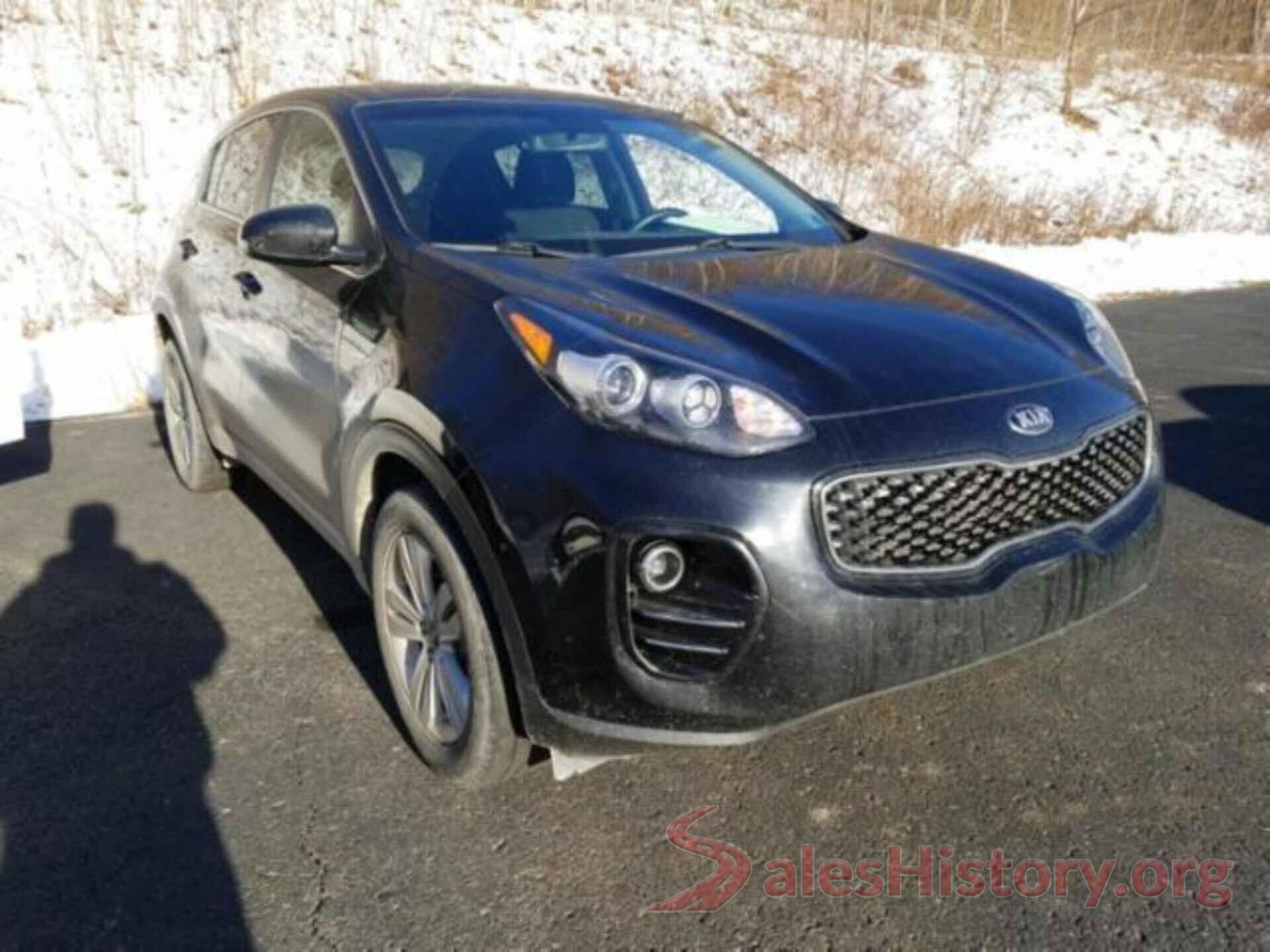 KNDPMCAC2J7368587 2018 KIA SPORTAGE