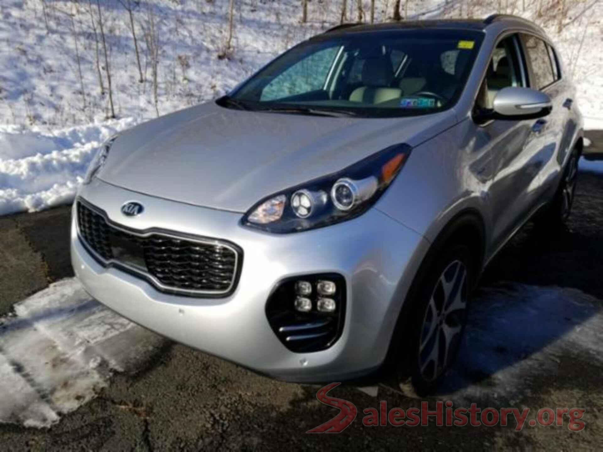 KNDPRCA69J7369828 2018 KIA SPORTAGE