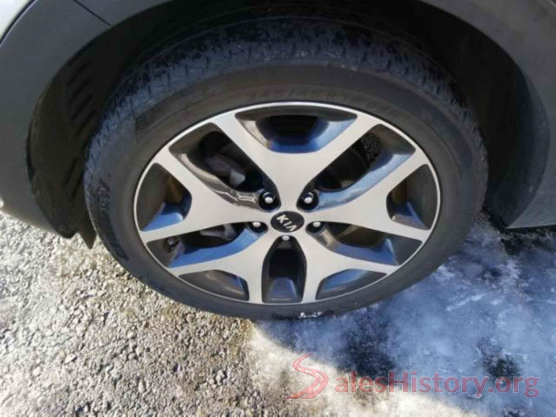 KNDPRCA69J7369828 2018 KIA SPORTAGE