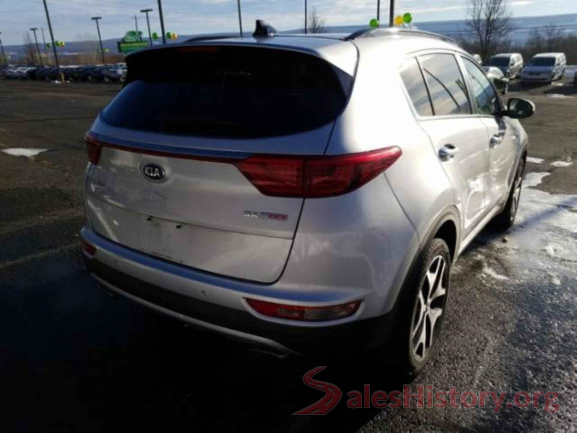 KNDPRCA69J7369828 2018 KIA SPORTAGE