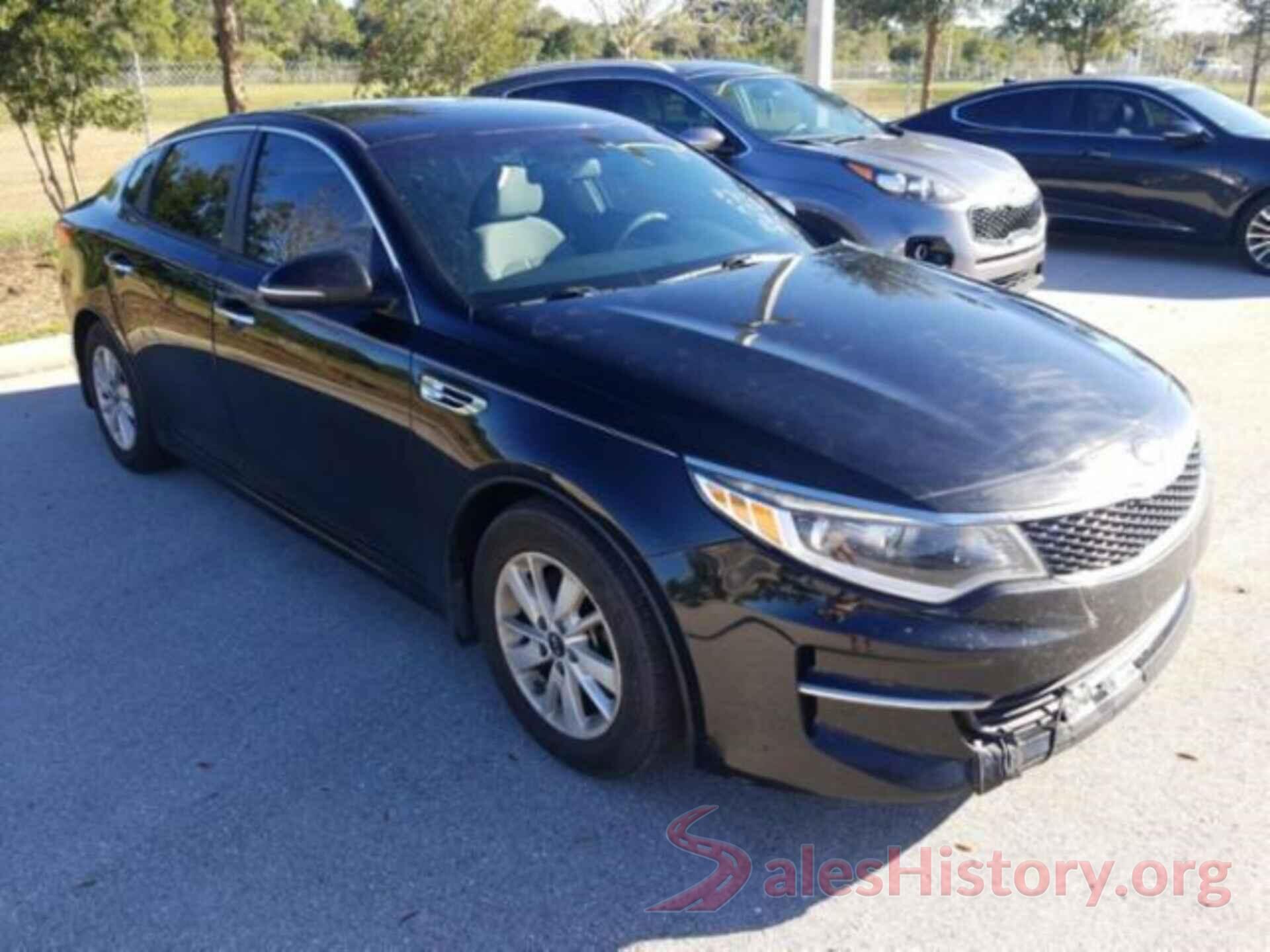 5XXGT4L3XHG175515 2017 KIA OPTIMA