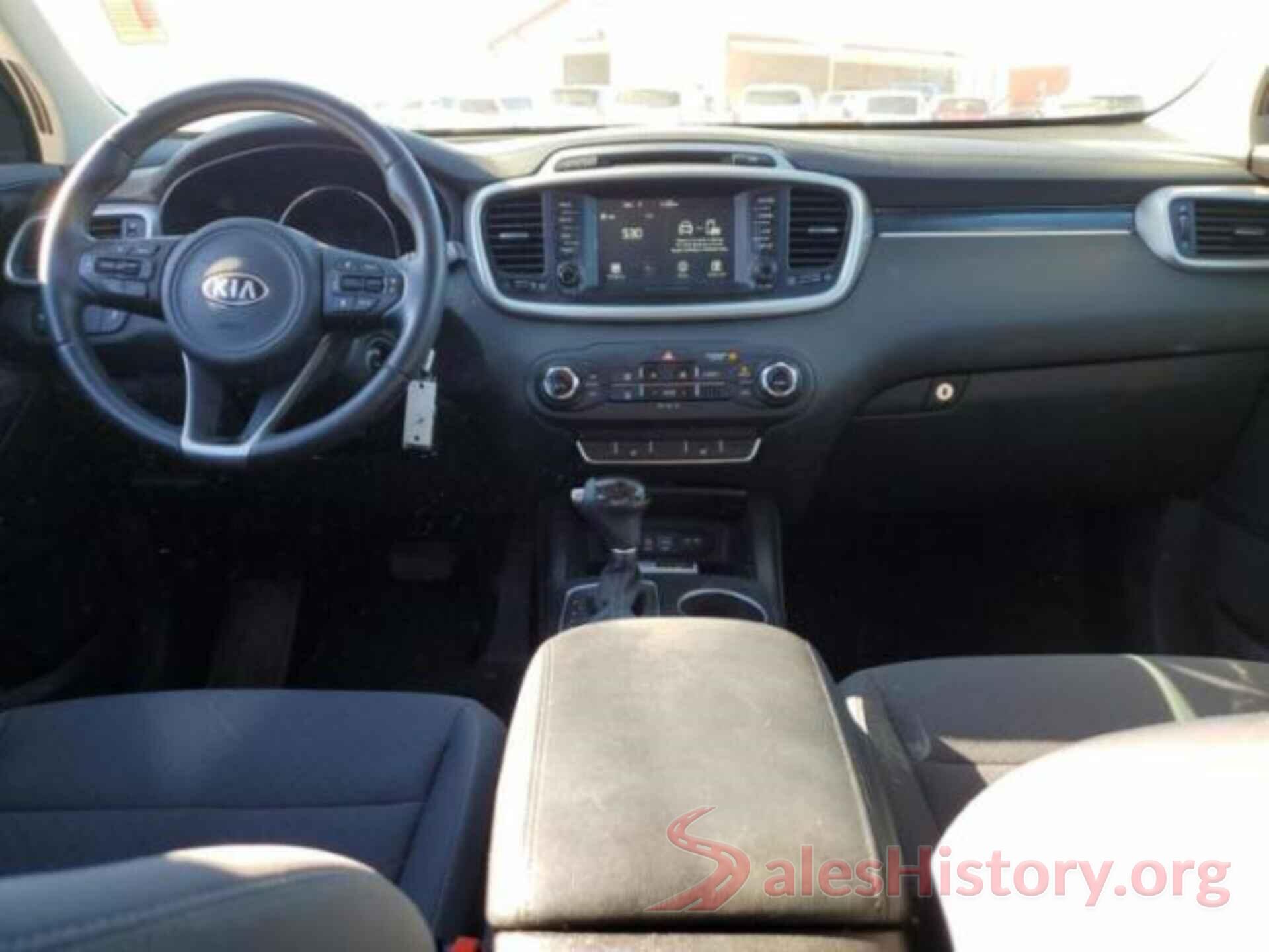 5XYPGDA38HG239280 2017 KIA SORENTO