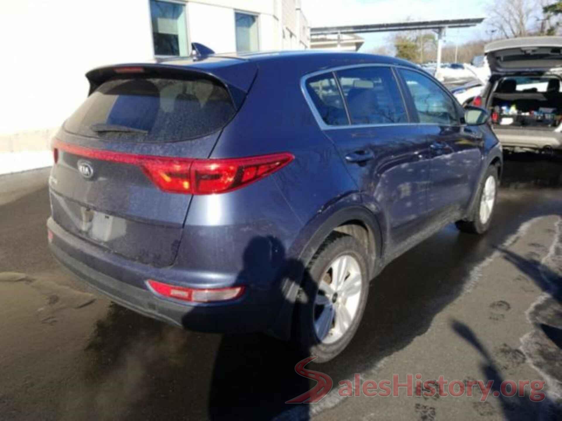 KNDPMCAC2J7447595 2018 KIA SPORTAGE