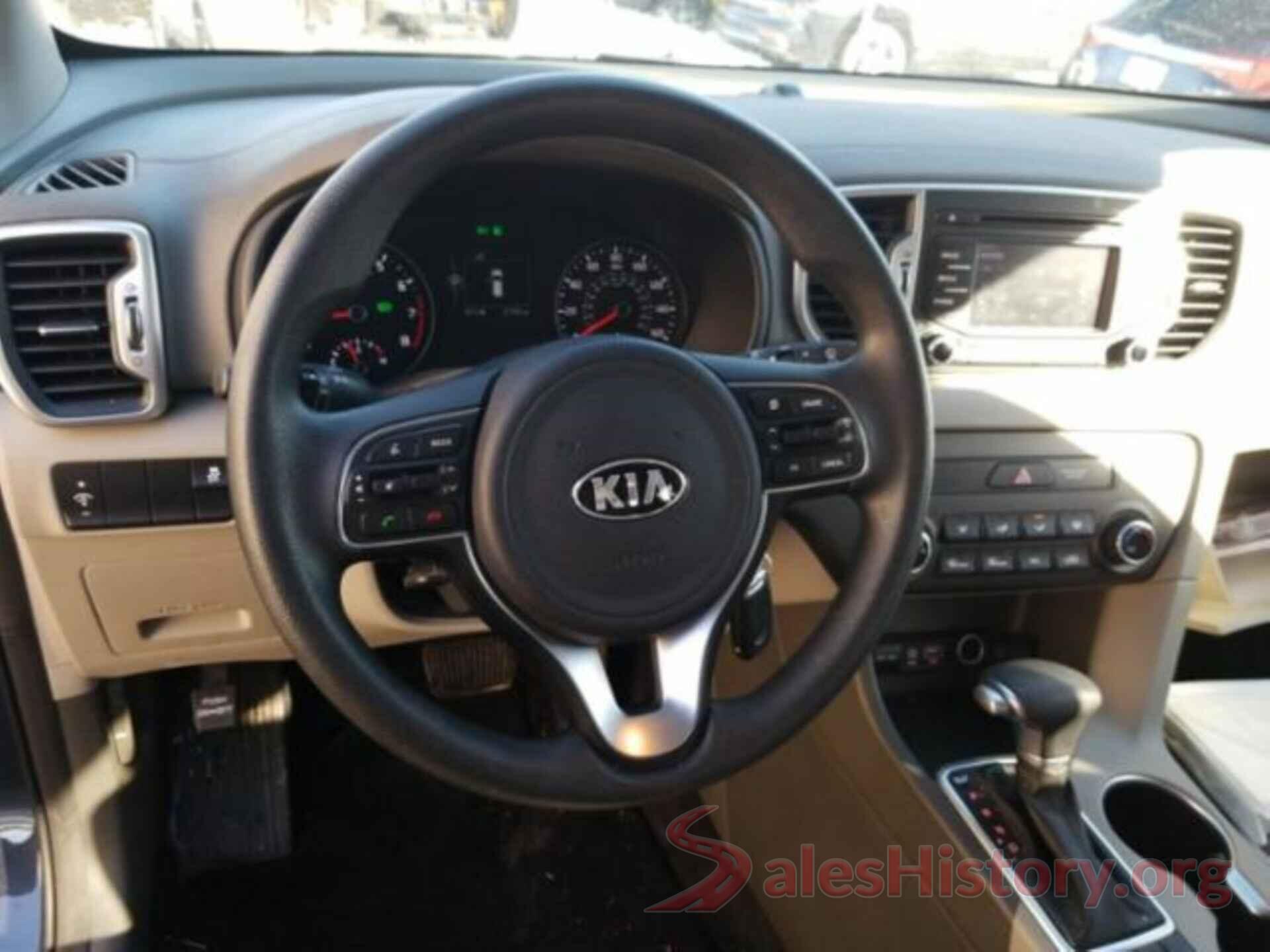 KNDPMCAC2J7447595 2018 KIA SPORTAGE