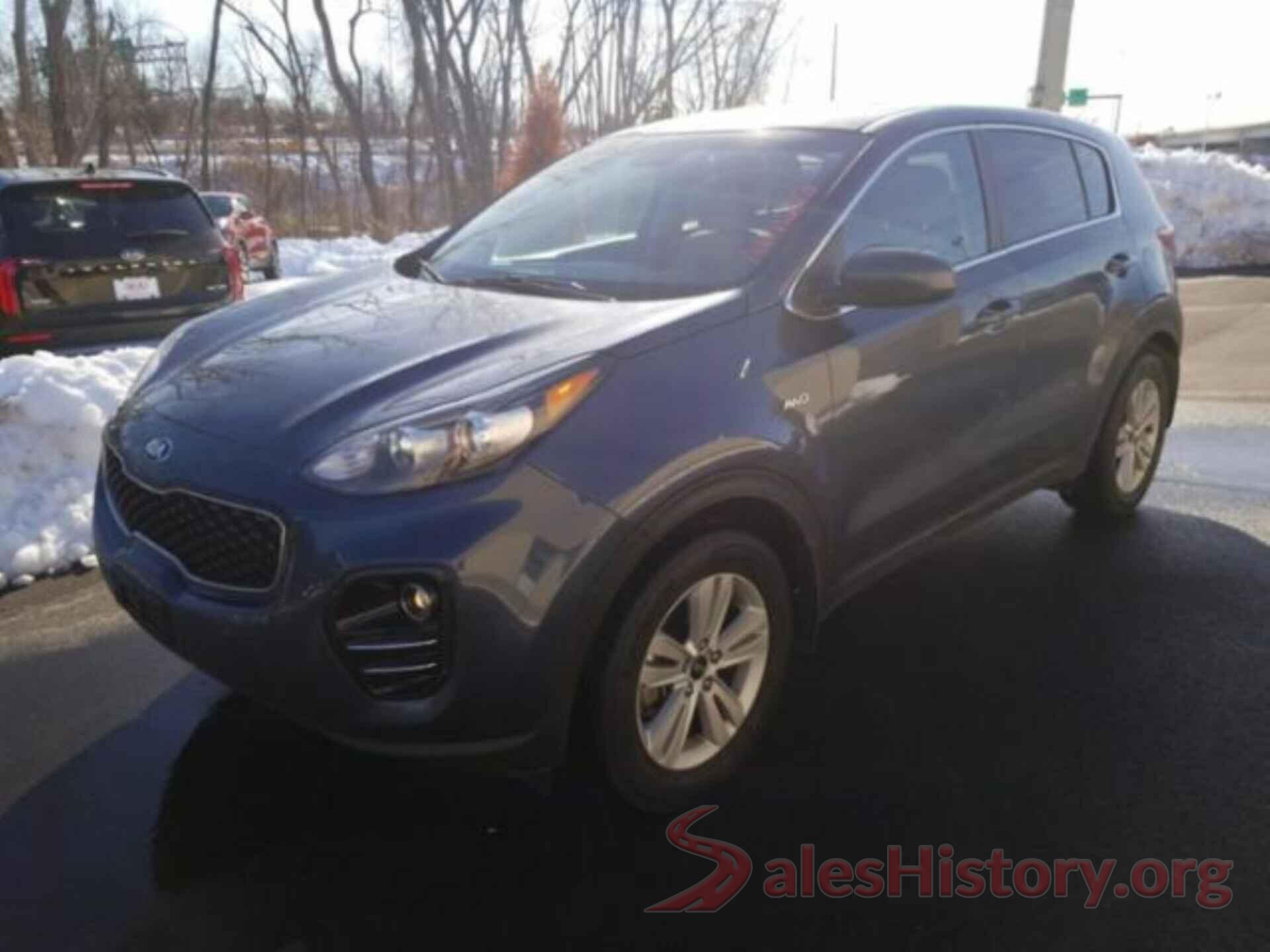 KNDPMCAC2J7447595 2018 KIA SPORTAGE