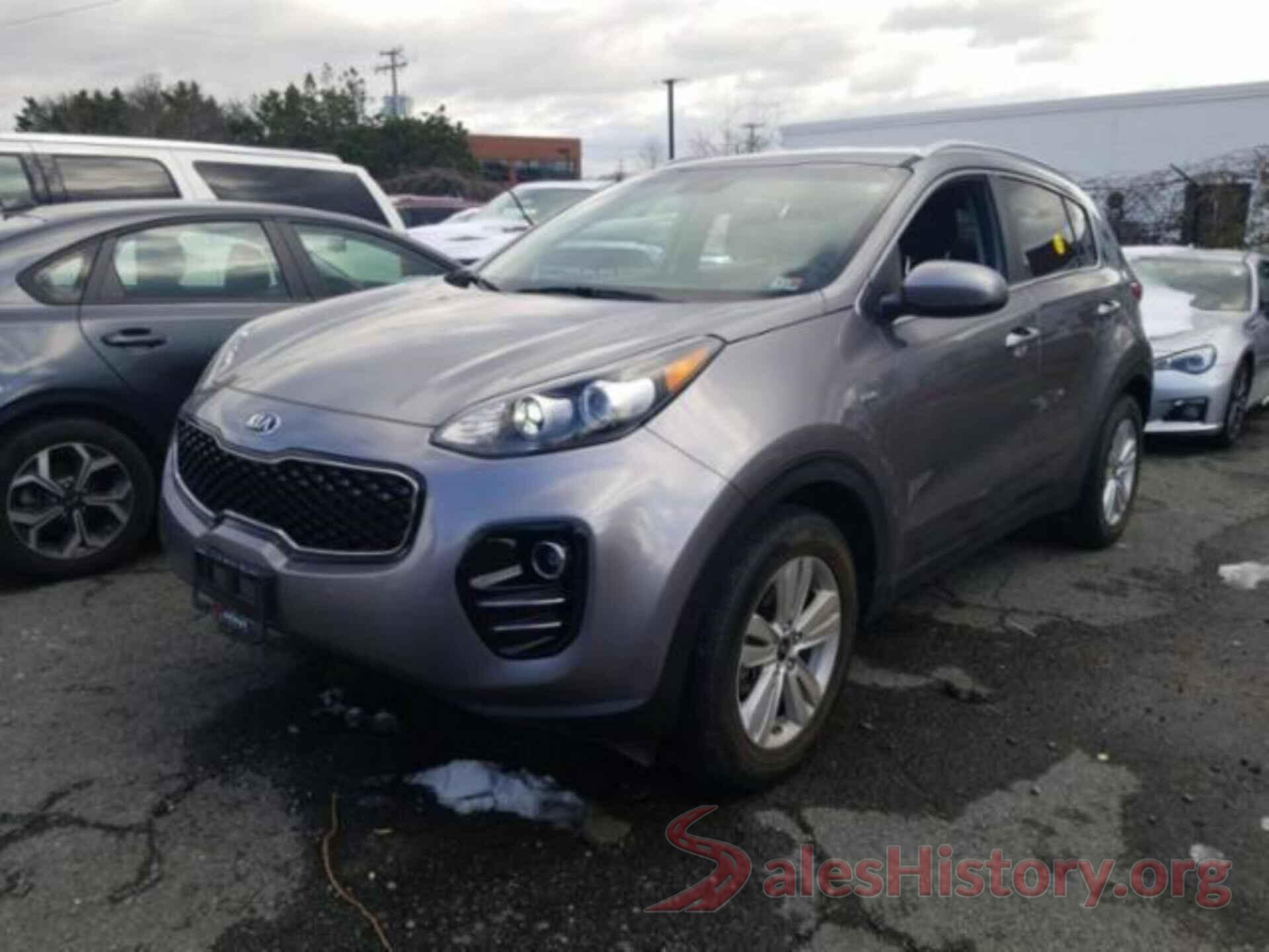 KNDPMCAC3J7310956 2018 KIA SPORTAGE